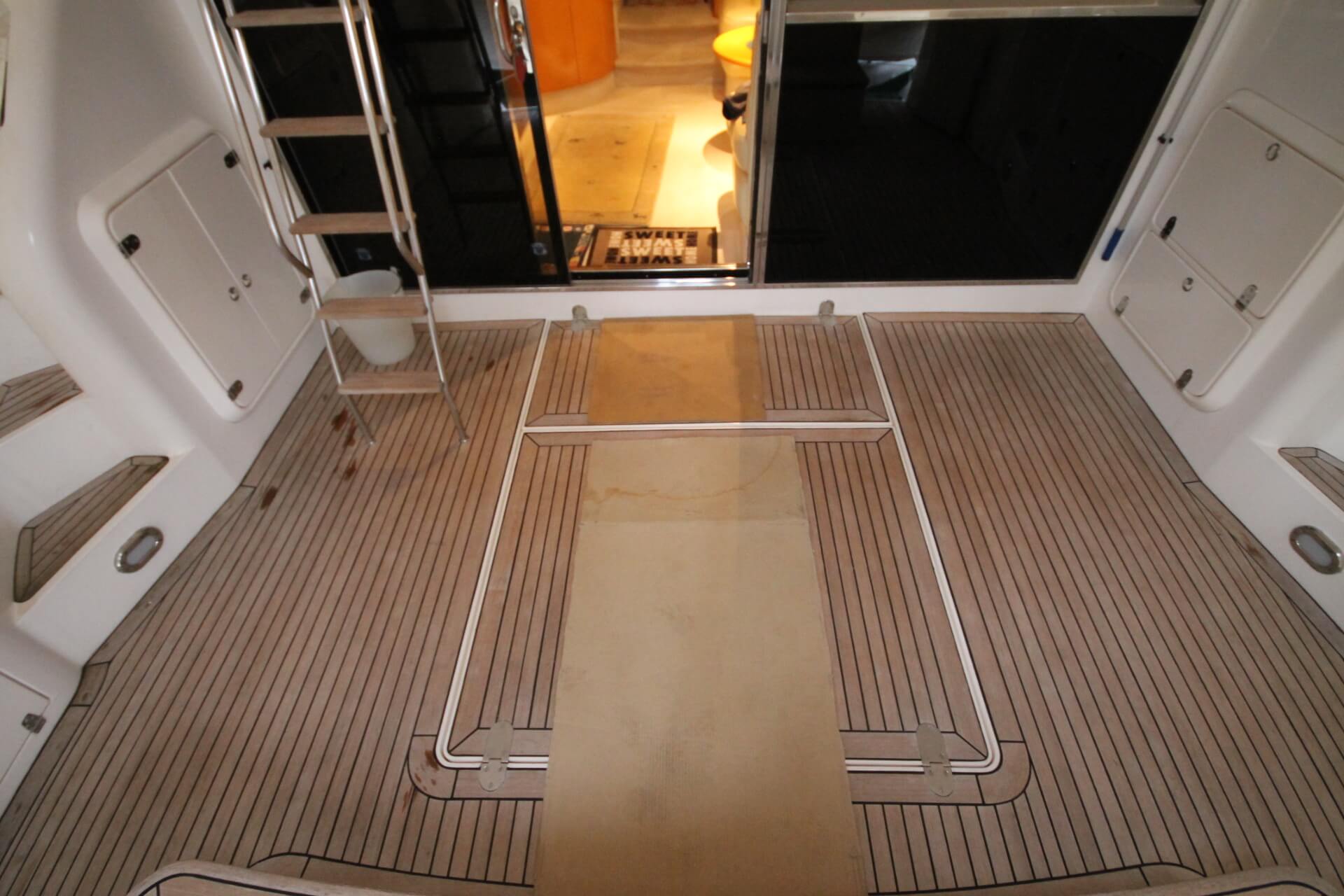 Motorboot Fairline 56 Squadron