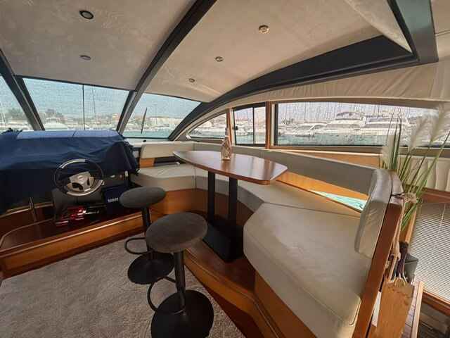 Motorboot Numarine 54 Flybridge