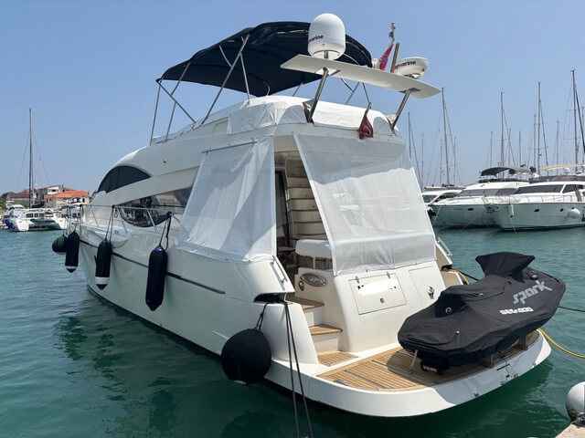 Motorboot Numarine 54 Flybridge