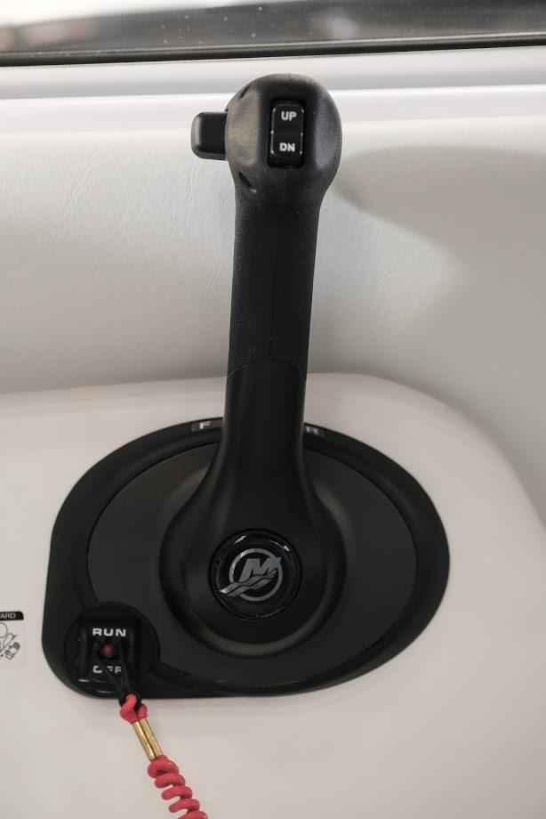 Motorboot Sensation SX180