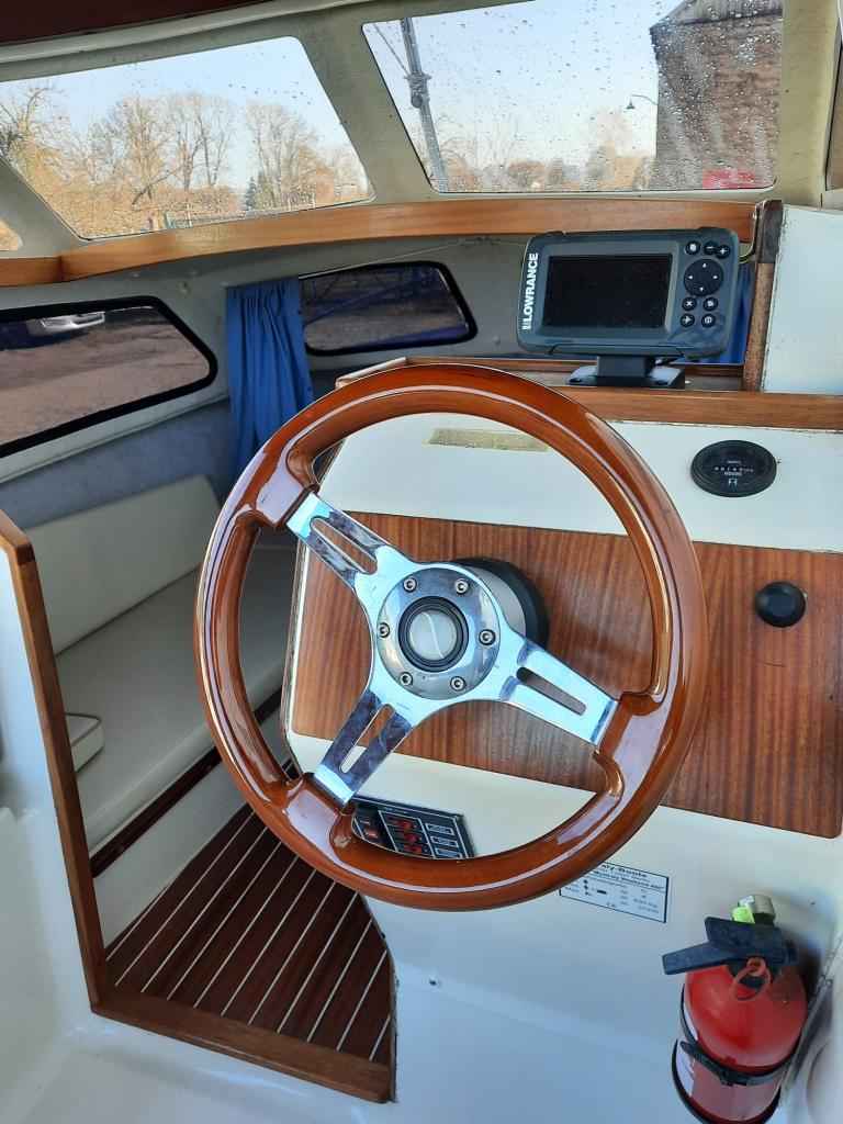 Motorboot Mystraly Weekend 480
