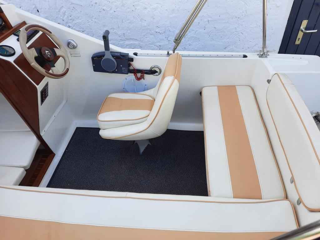 Motorboot Mystraly Weekend 480