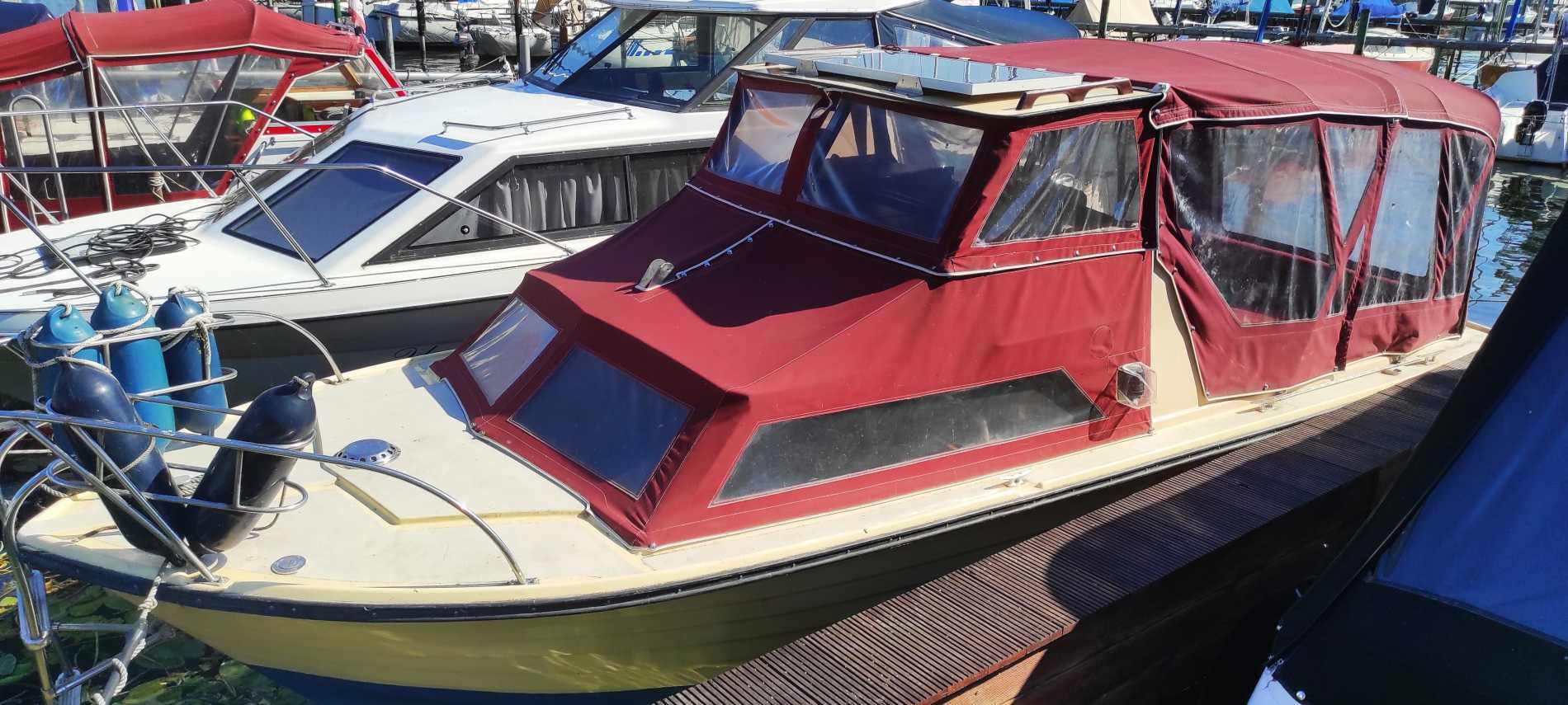 GFK Kajütboot Fabrikat Teal Mölle II