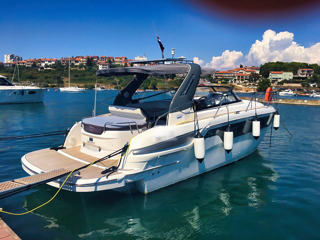 Motorboot Bavaria 32 Sport Open