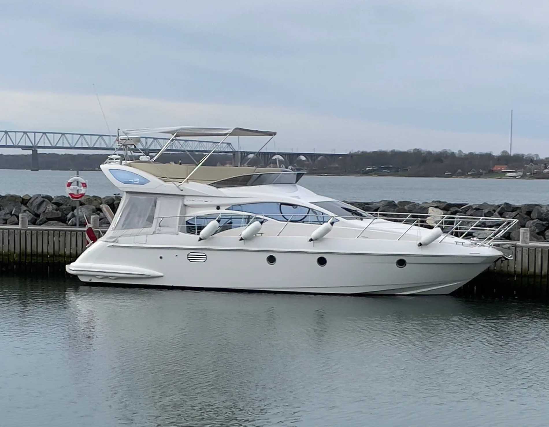 Azimut 43 Evo Flybridge