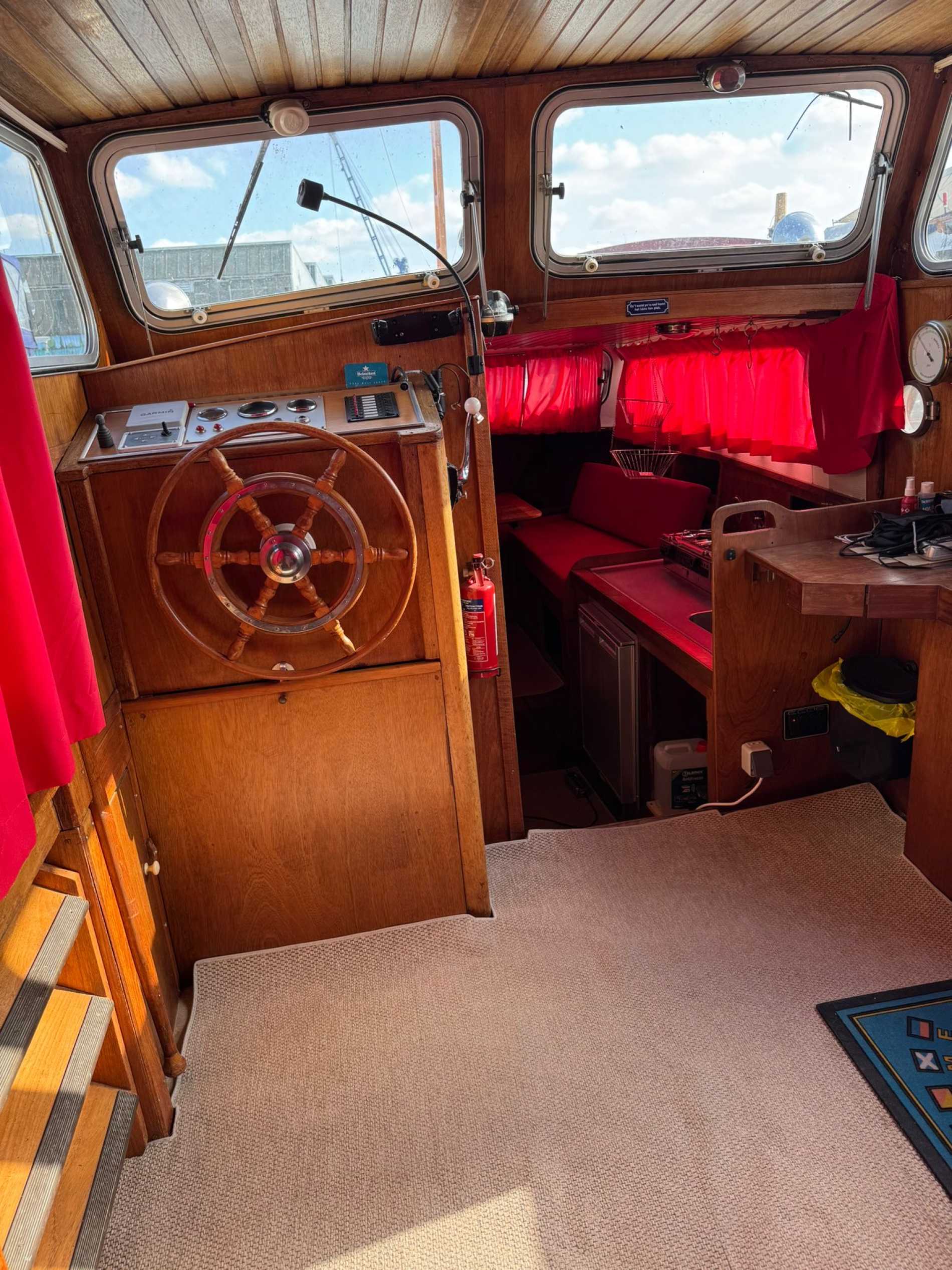 Holländische Stahlyacht Aftcabin