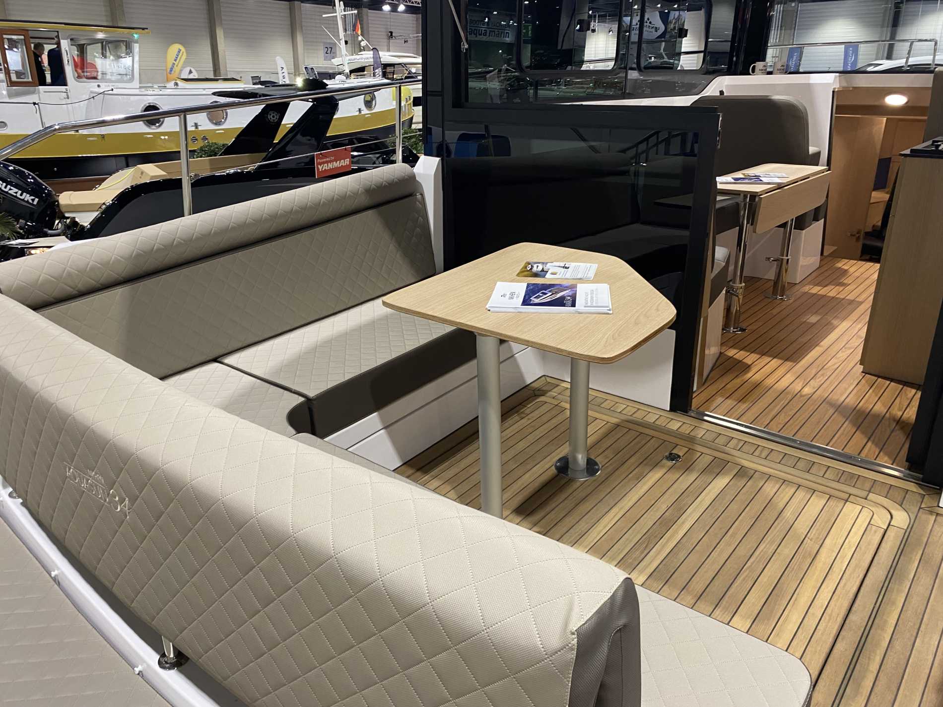Motorboot Nikhen Long Plattform Büro Ausstattung