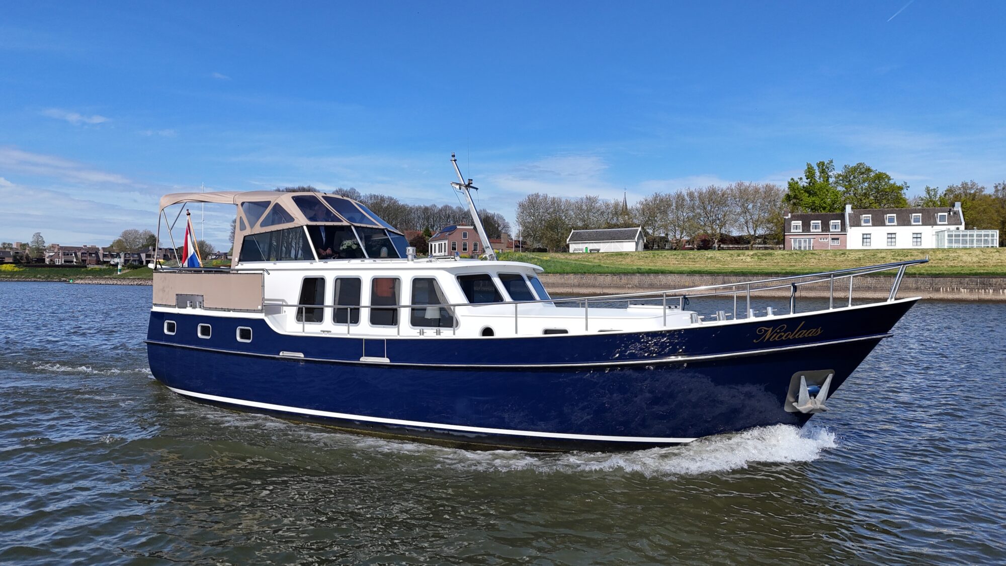 Motorboot Flevo Spiegelkotter 12.50 AK Cabrio