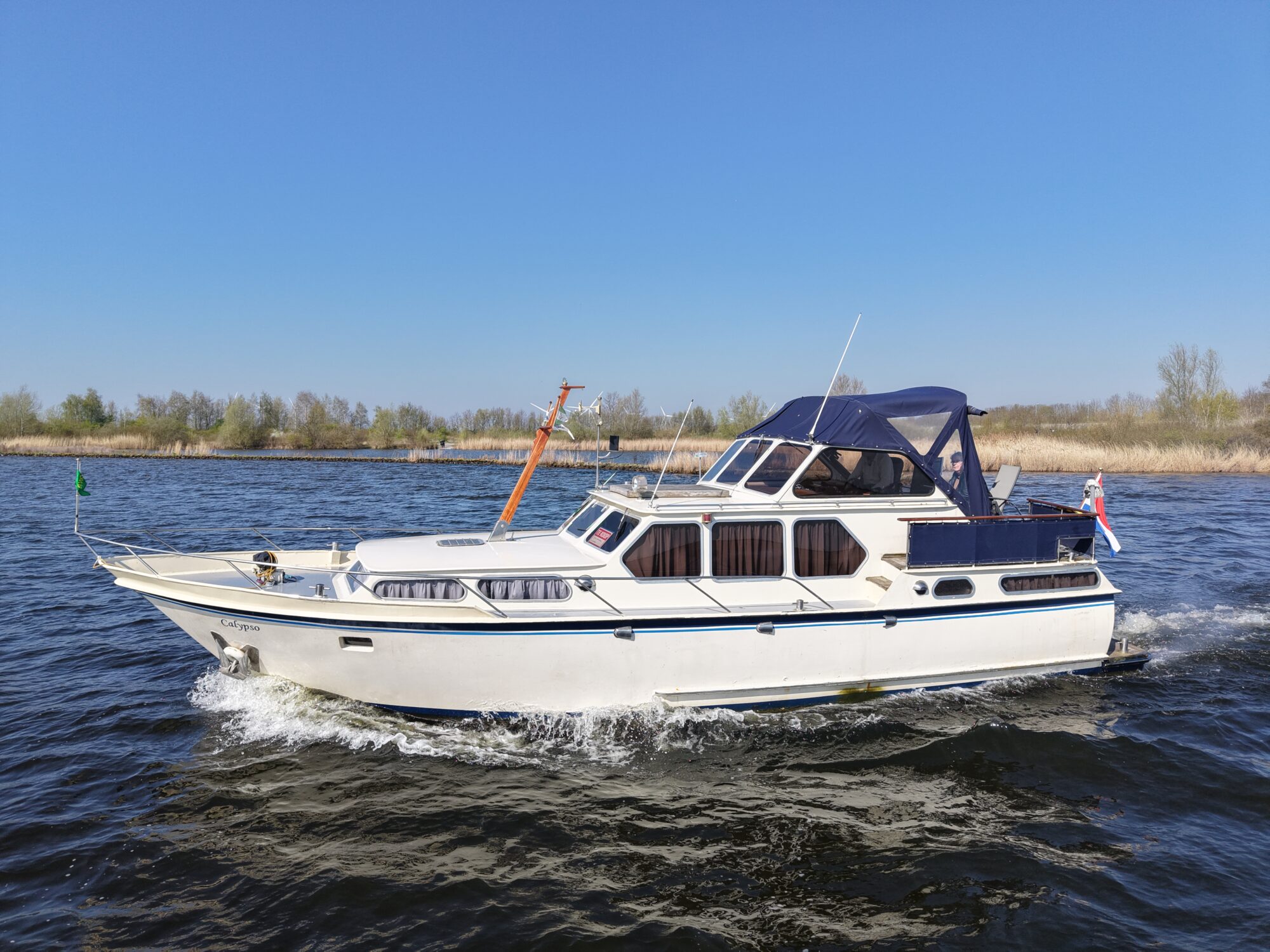 Motorboot Valkkruiser 12.30 AK Cabrio