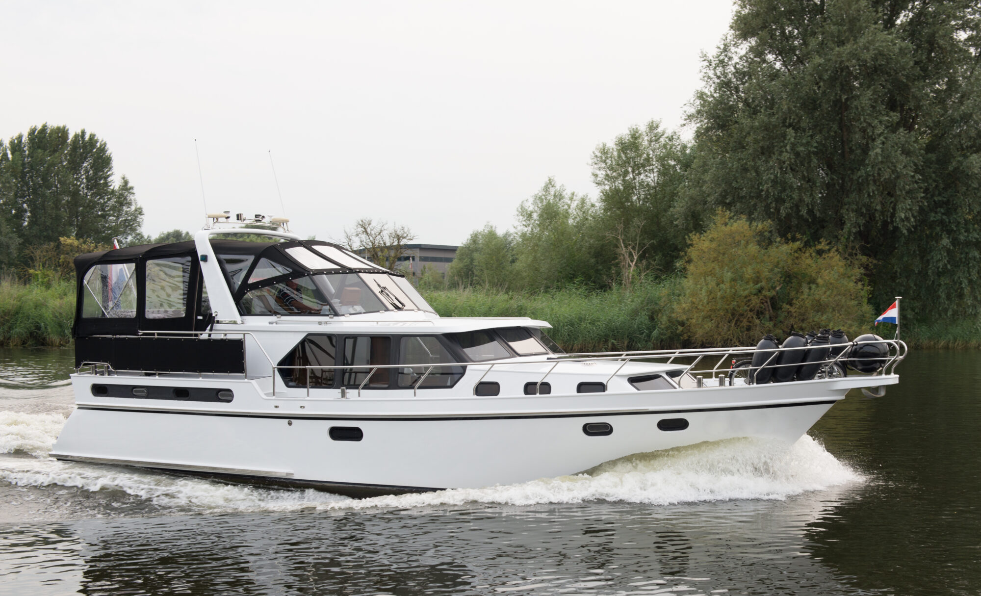 Explorer Classic 44 AK Cabrio