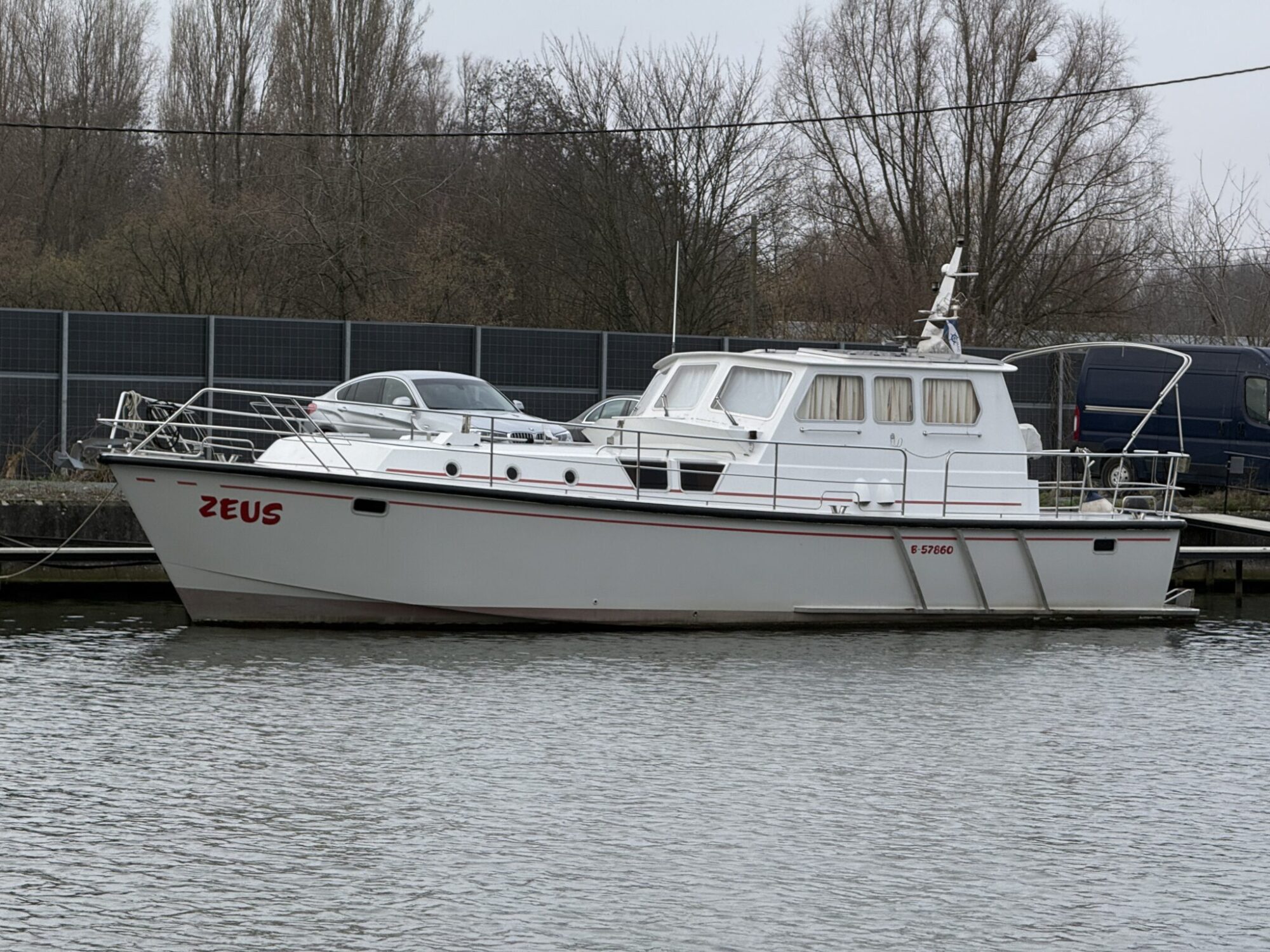 Motorboot Pilot 44