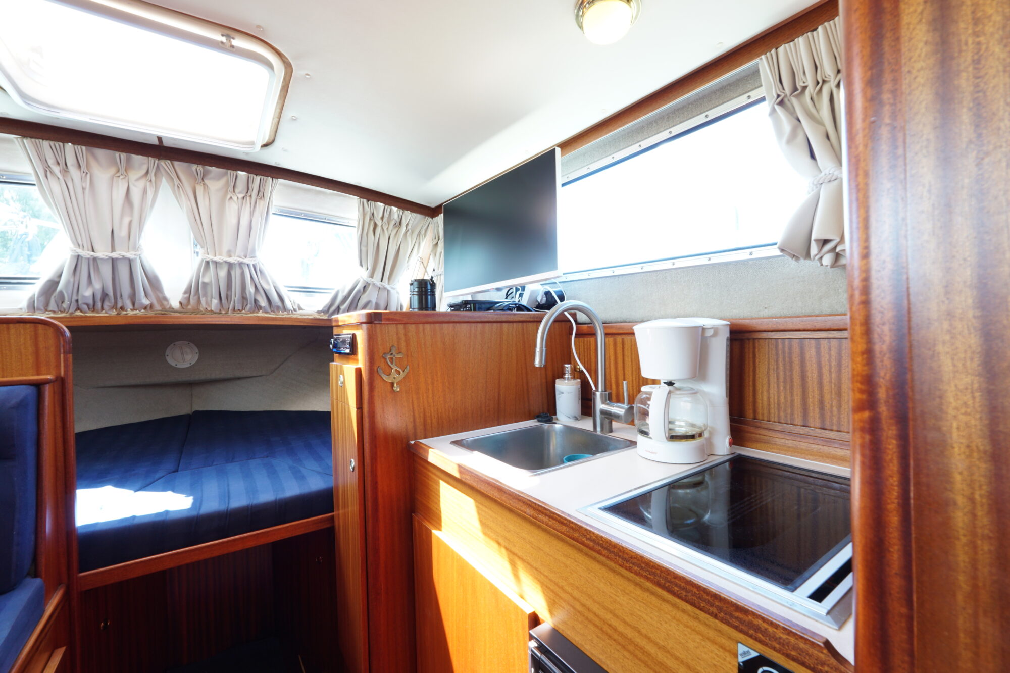 Motorboot Antaris 7.20 Family