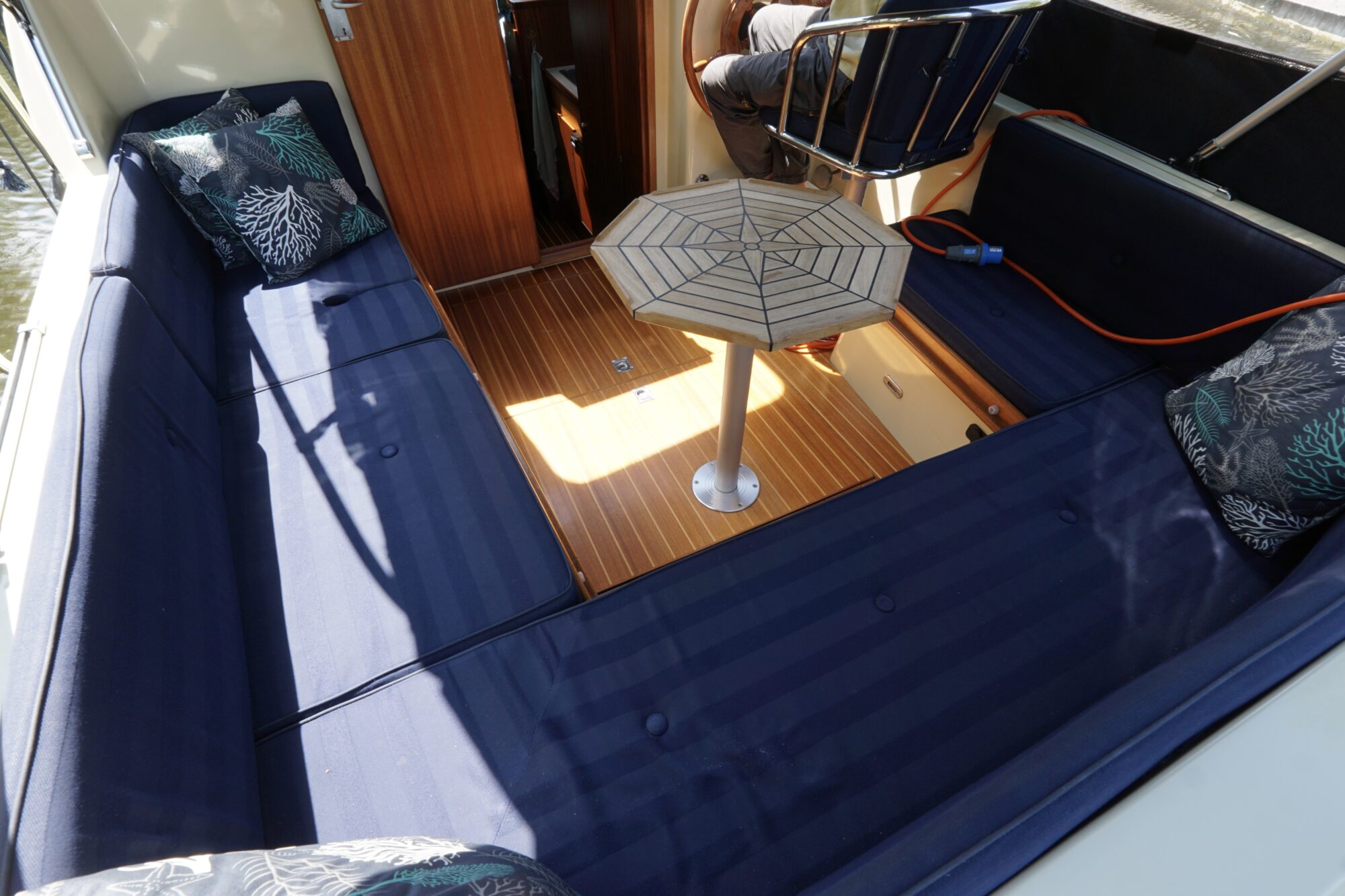 Motorboot Antaris 7.20 Family