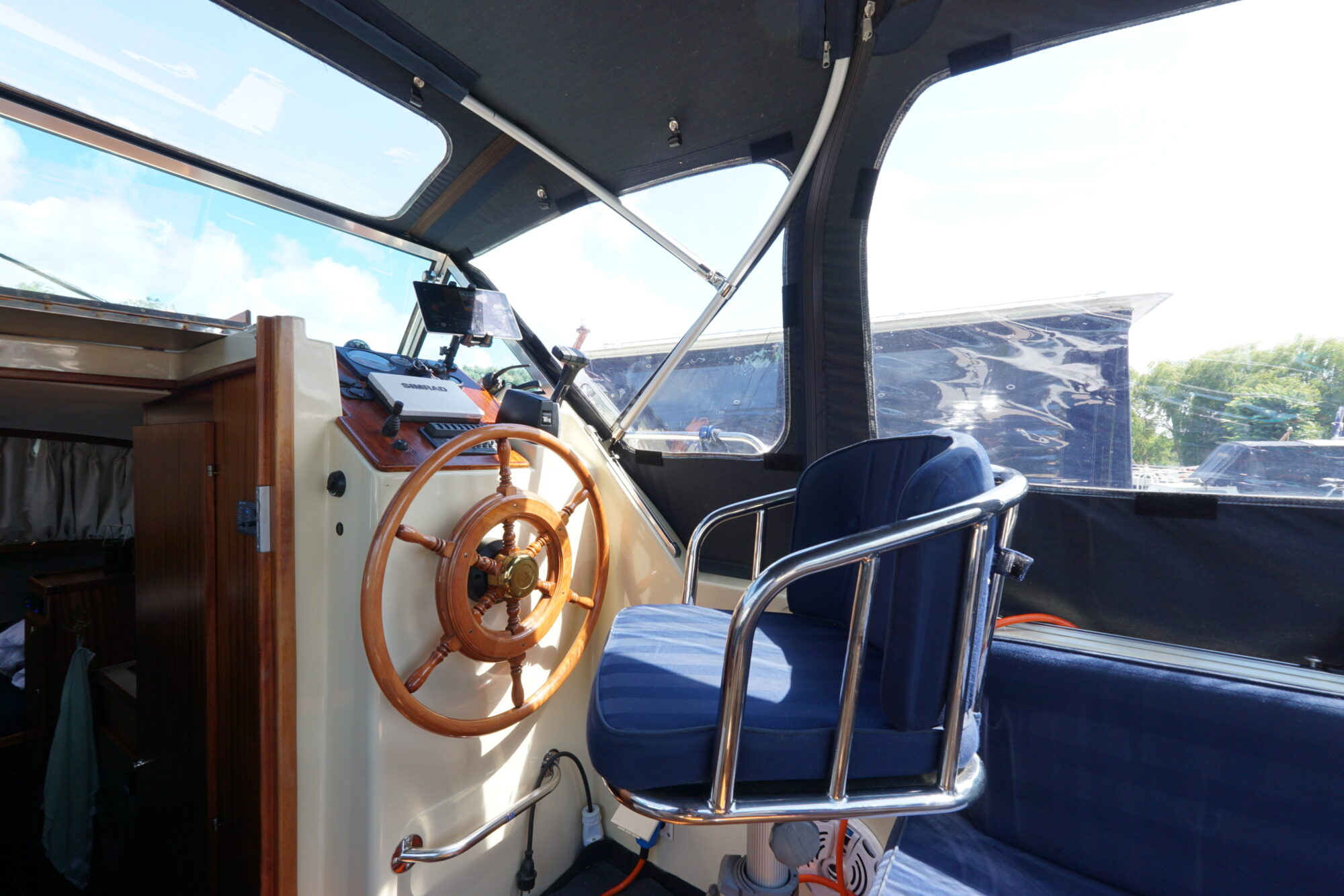 Motorboot Antaris 7.20 Family