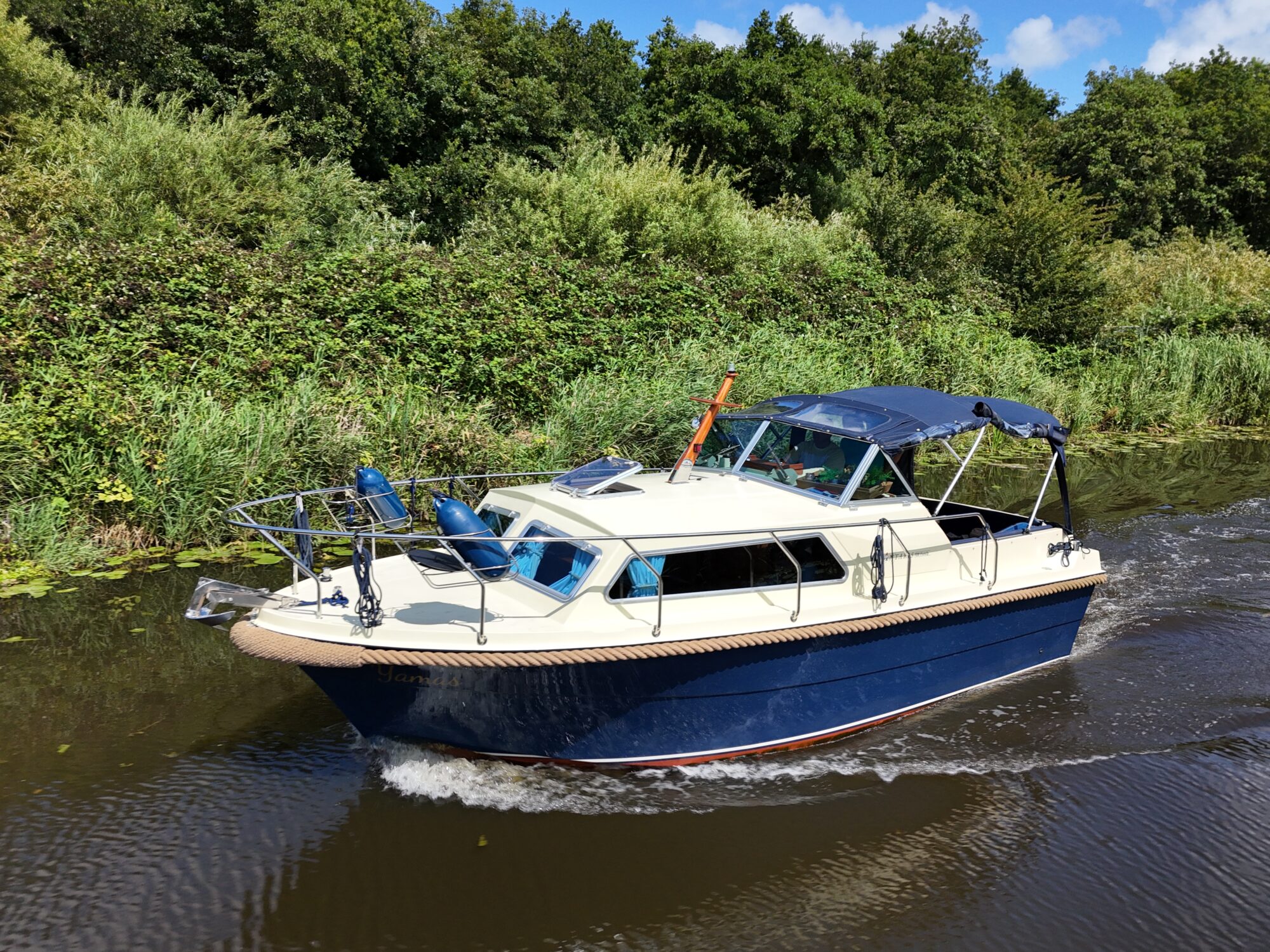 Motorboot Antaris 7.20 Family