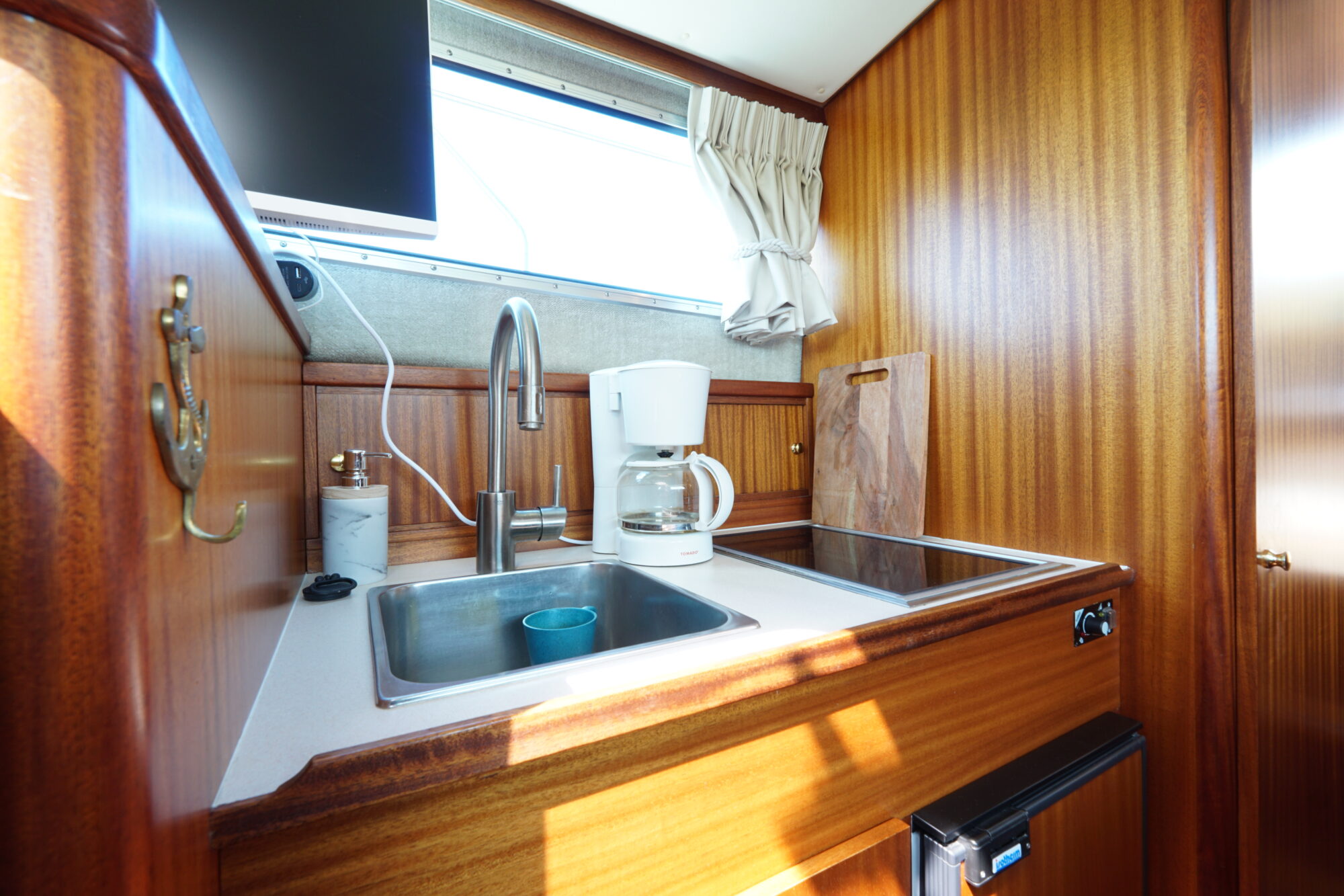 Motorboot Antaris 7.20 Family