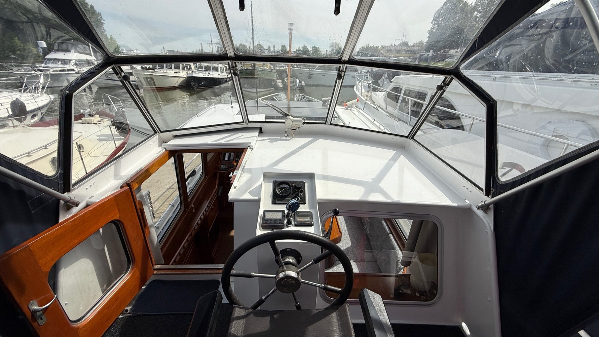Motorboot Pedro Kruiser 30 AK Cabrio