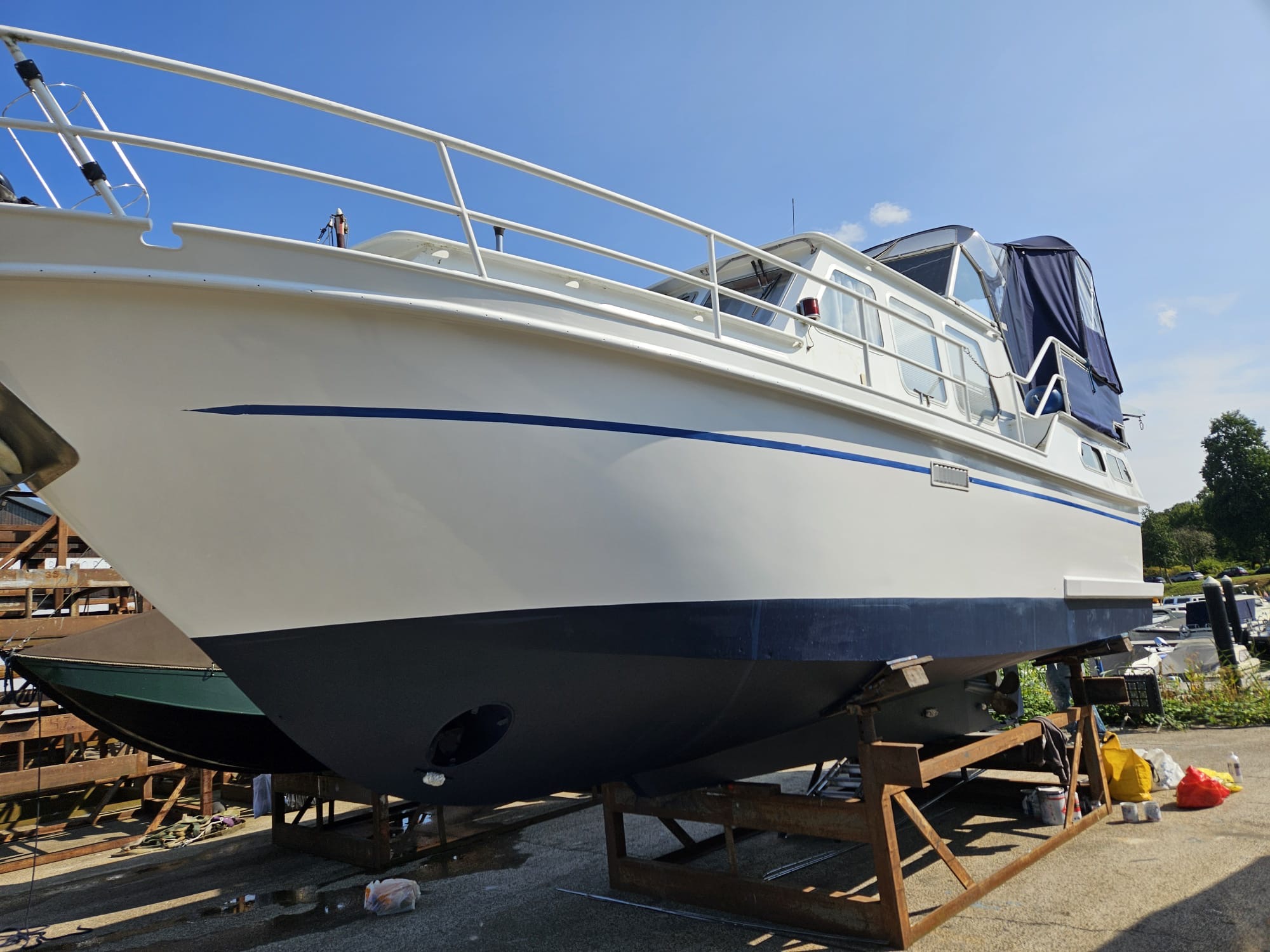 Motorboot Pedro Kruiser 30 AK Cabrio