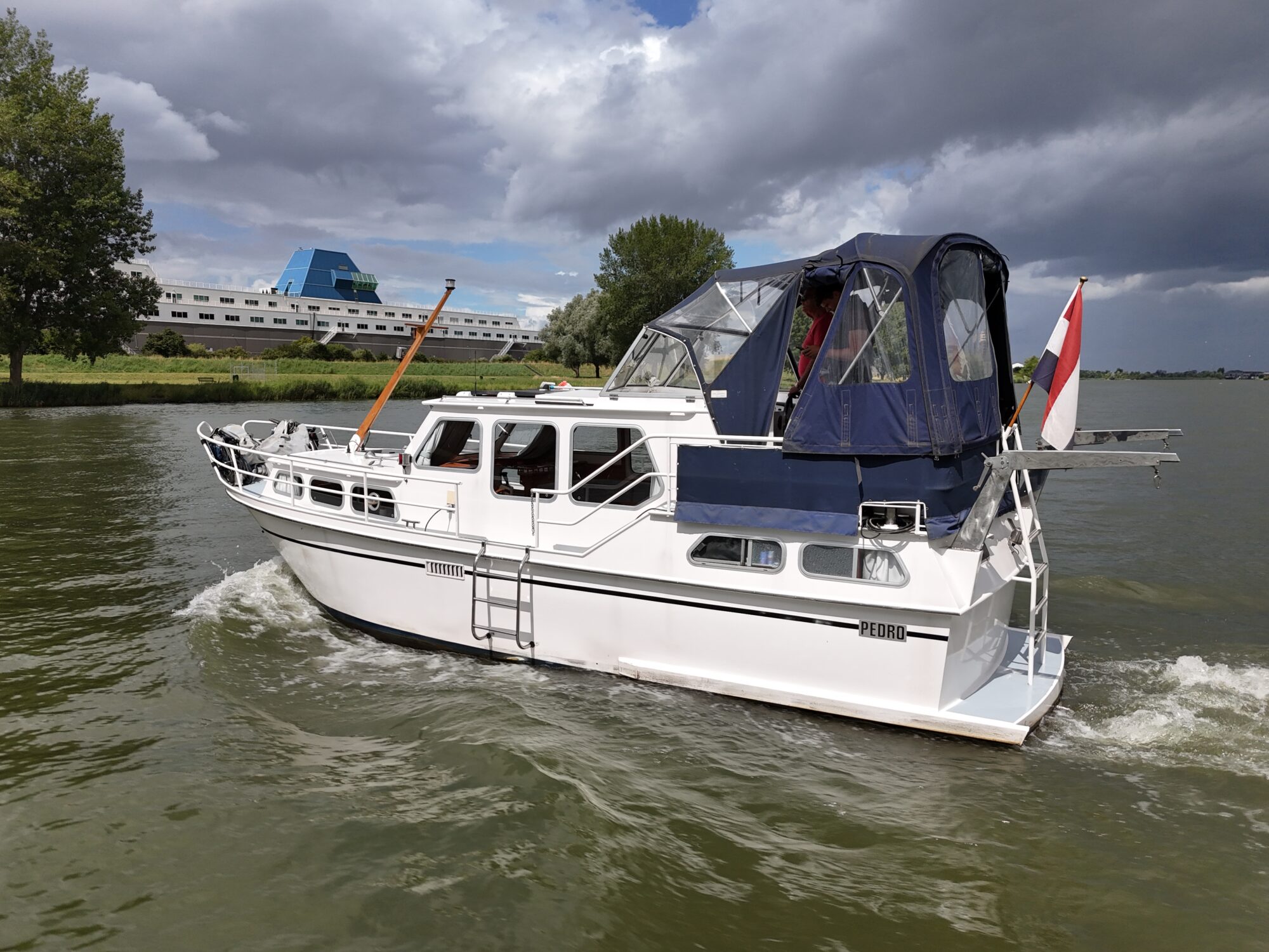 Motorboot Pedro Kruiser 30 AK Cabrio