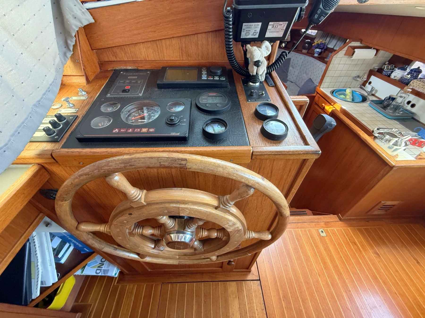 Motorboot Valkkruiser 10.50 AK Cabrio