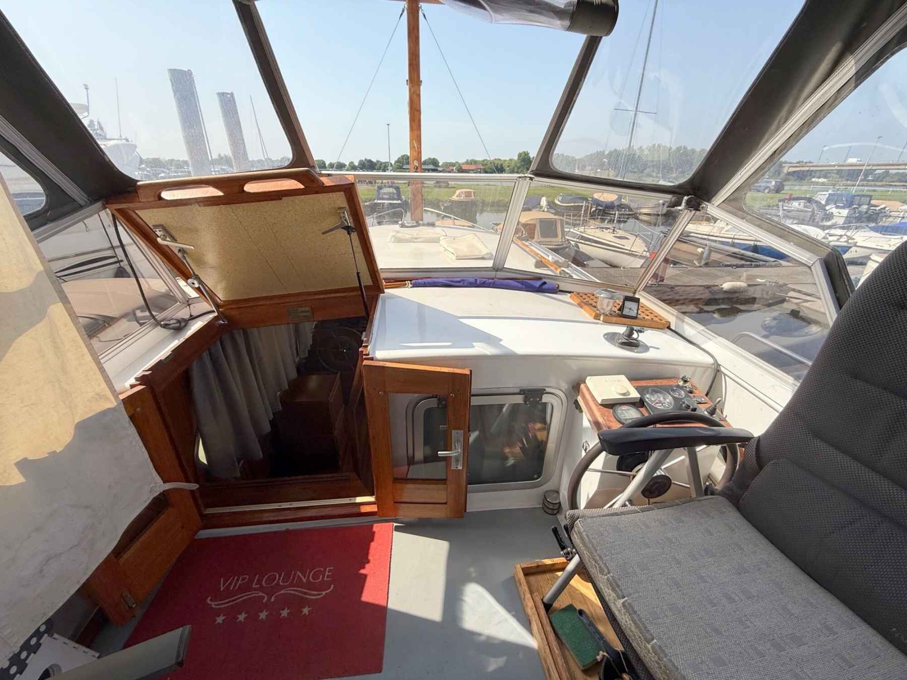 Motorboot Valkkruiser 10.50 AK Cabrio