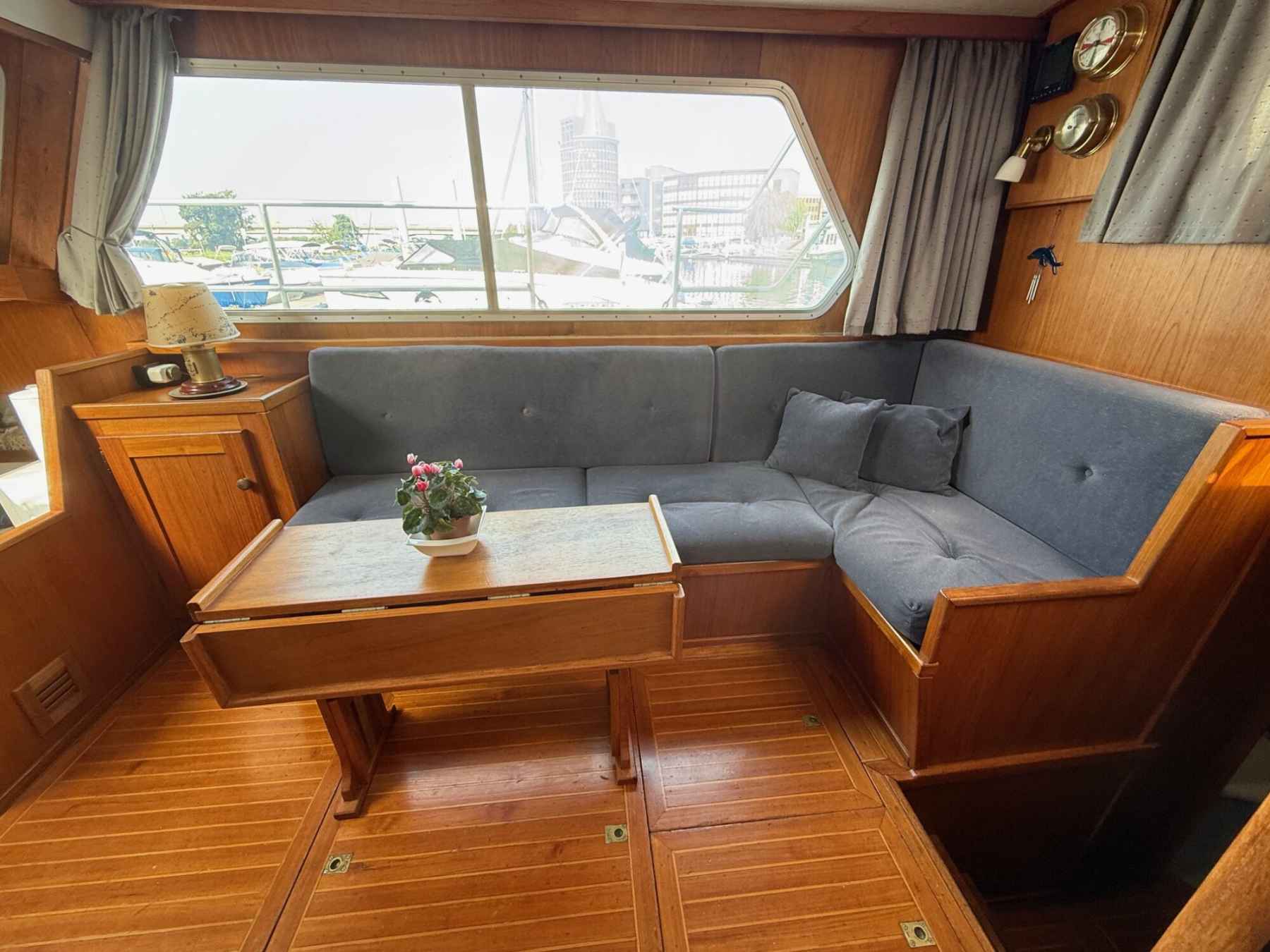 Motorboot Valkkruiser 10.50 AK Cabrio