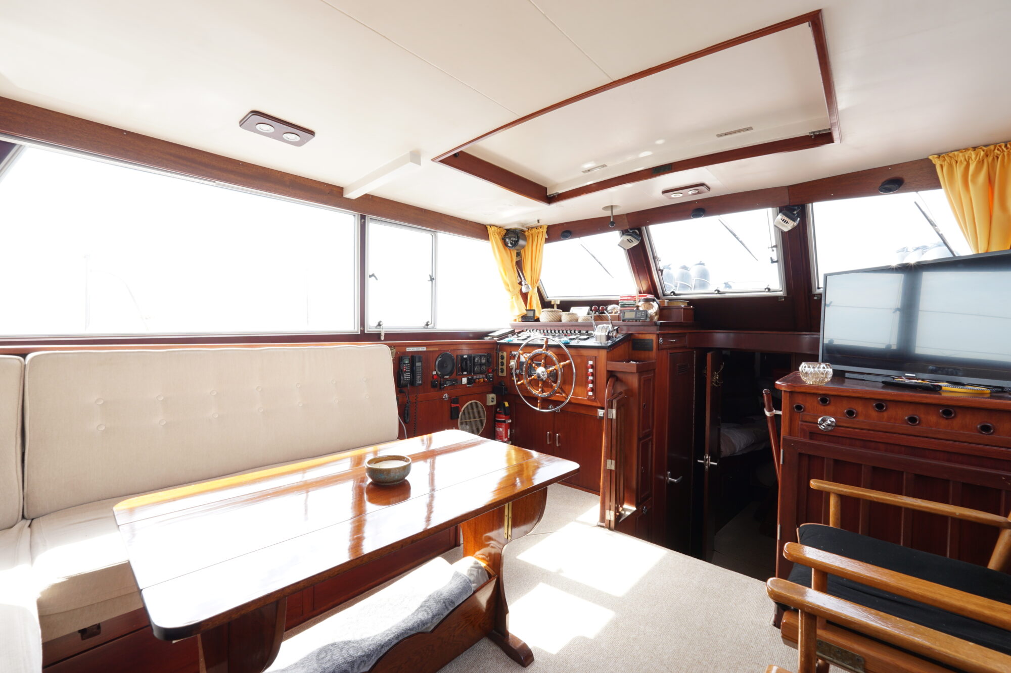 Motorboot Lowland Rondspant Kruiser 13.00 AK Cabrio