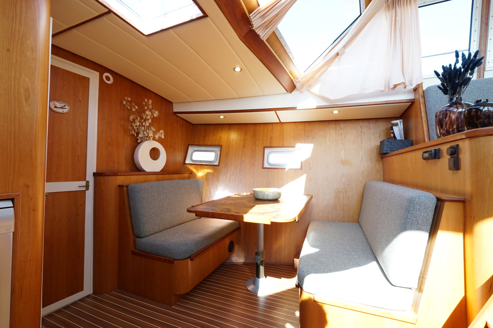 Motorboot Valkkruiser Challenger 45 VS