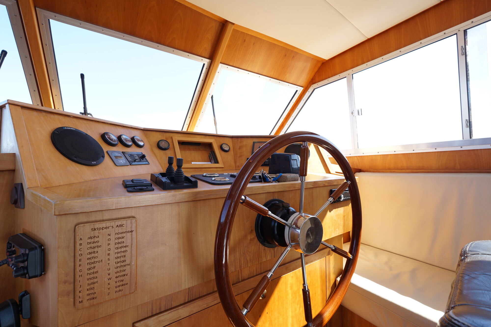 Motorboot Valkkruiser Challenger 45 VS