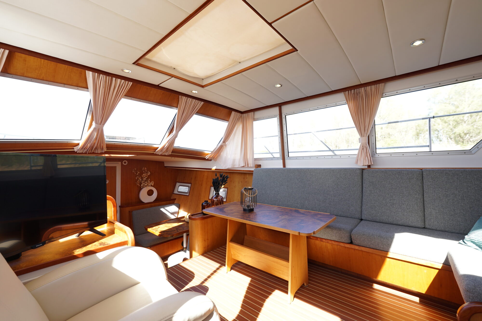 Motorboot Valkkruiser Challenger 45 VS
