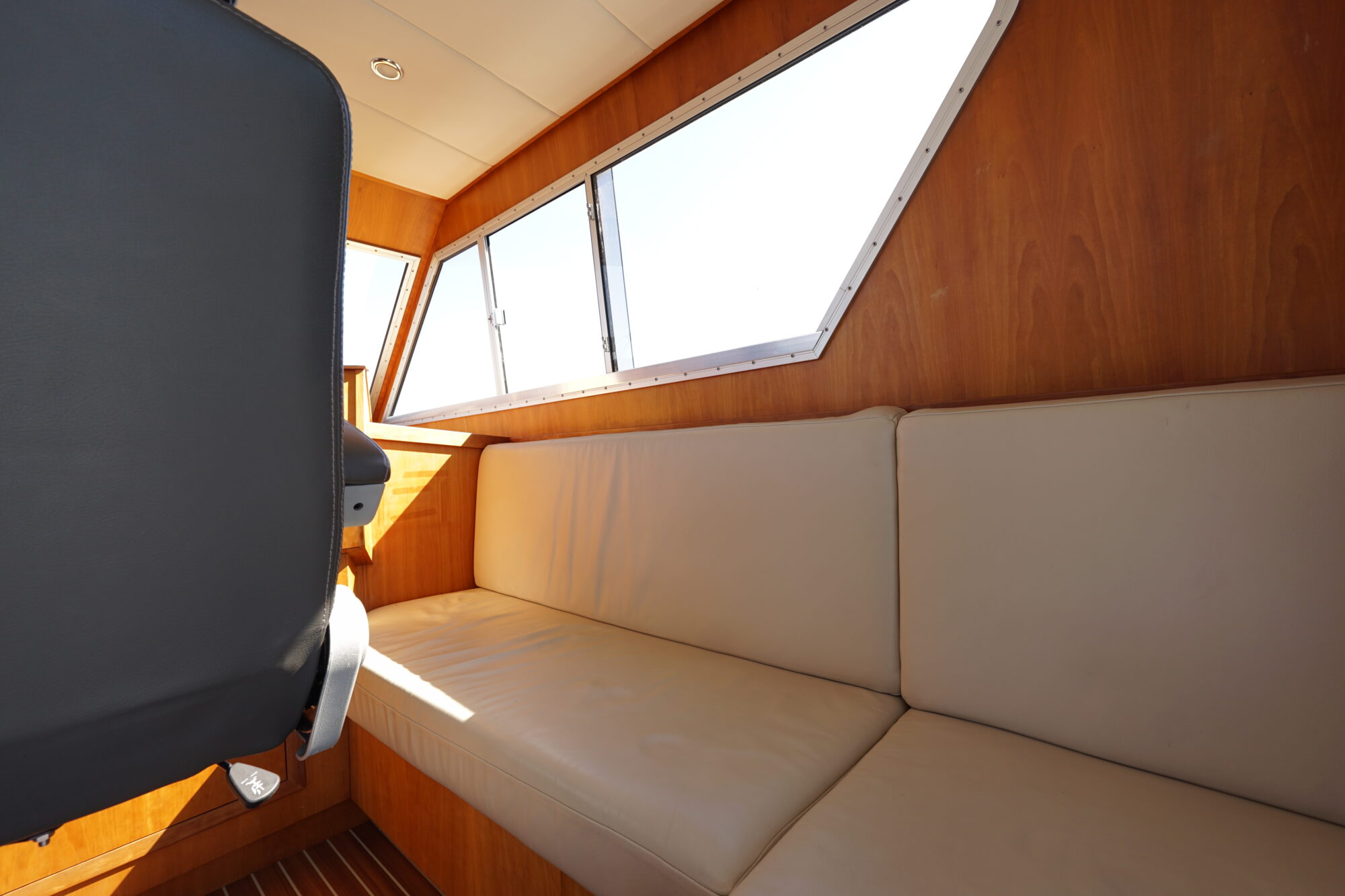 Motorboot Valkkruiser Challenger 45 VS