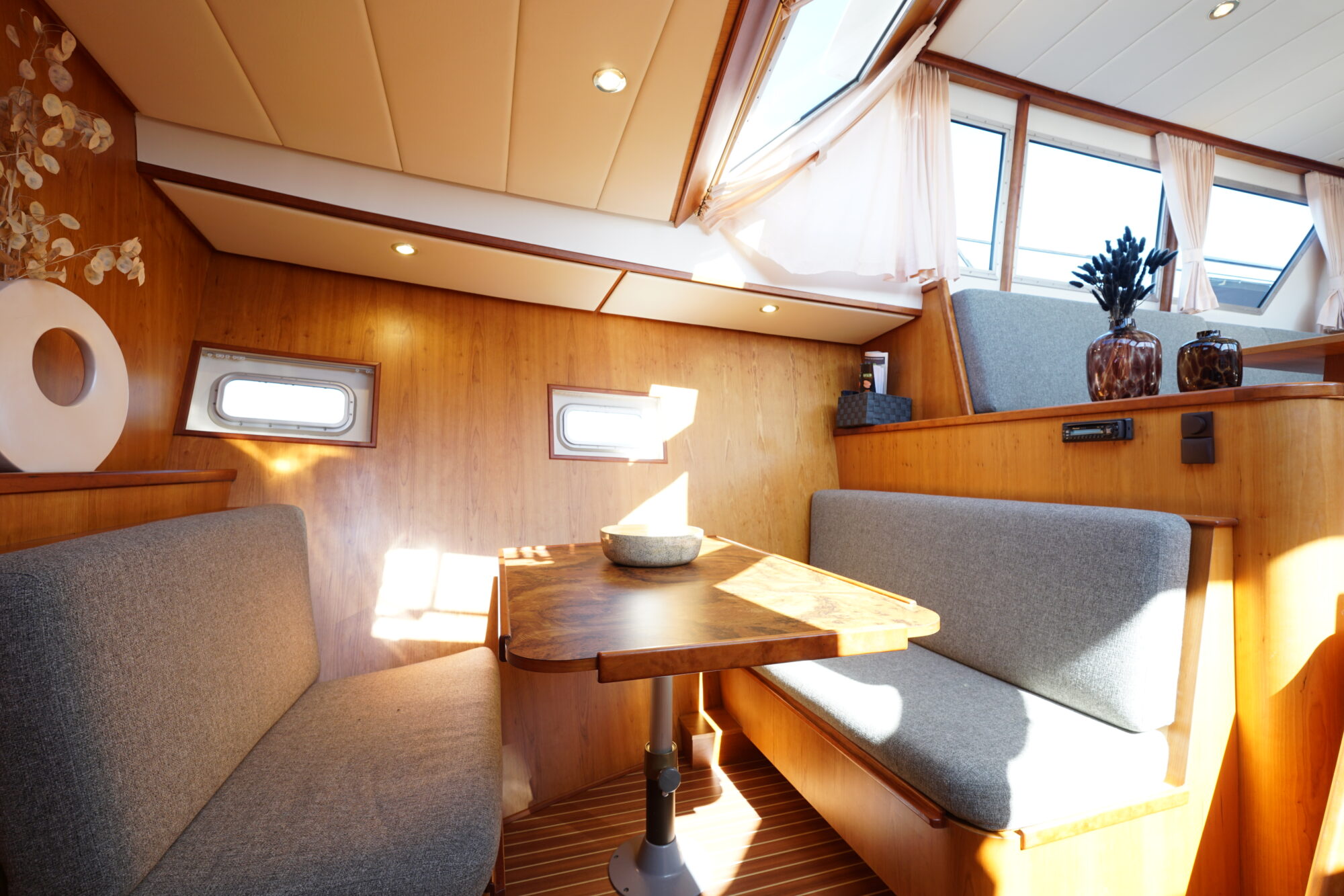 Motorboot Valkkruiser Challenger 45 VS