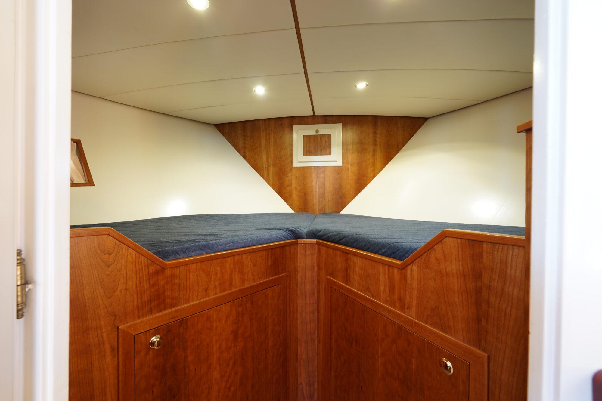 Motorboot Valkkruiser Challenger 45 VS