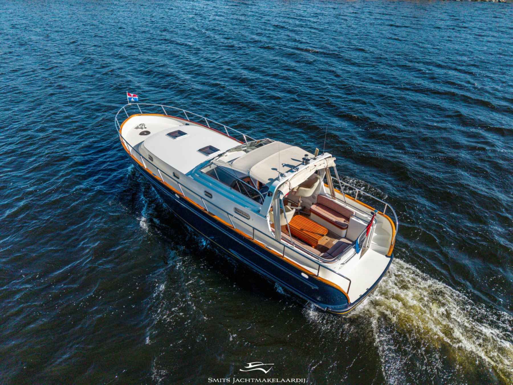Motorboot Tryvia 1100 OK Cabrio Spiegeldeur
