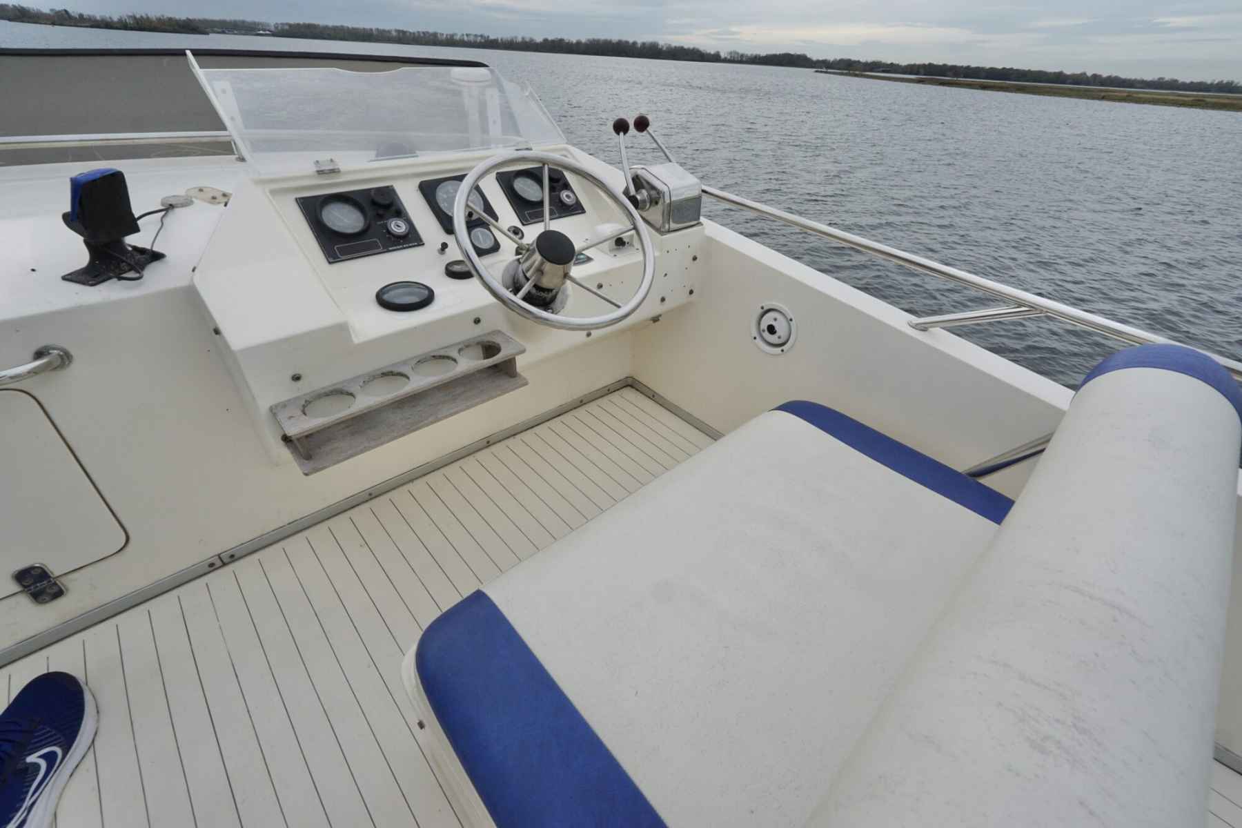 Motorboot Princess 415 FB