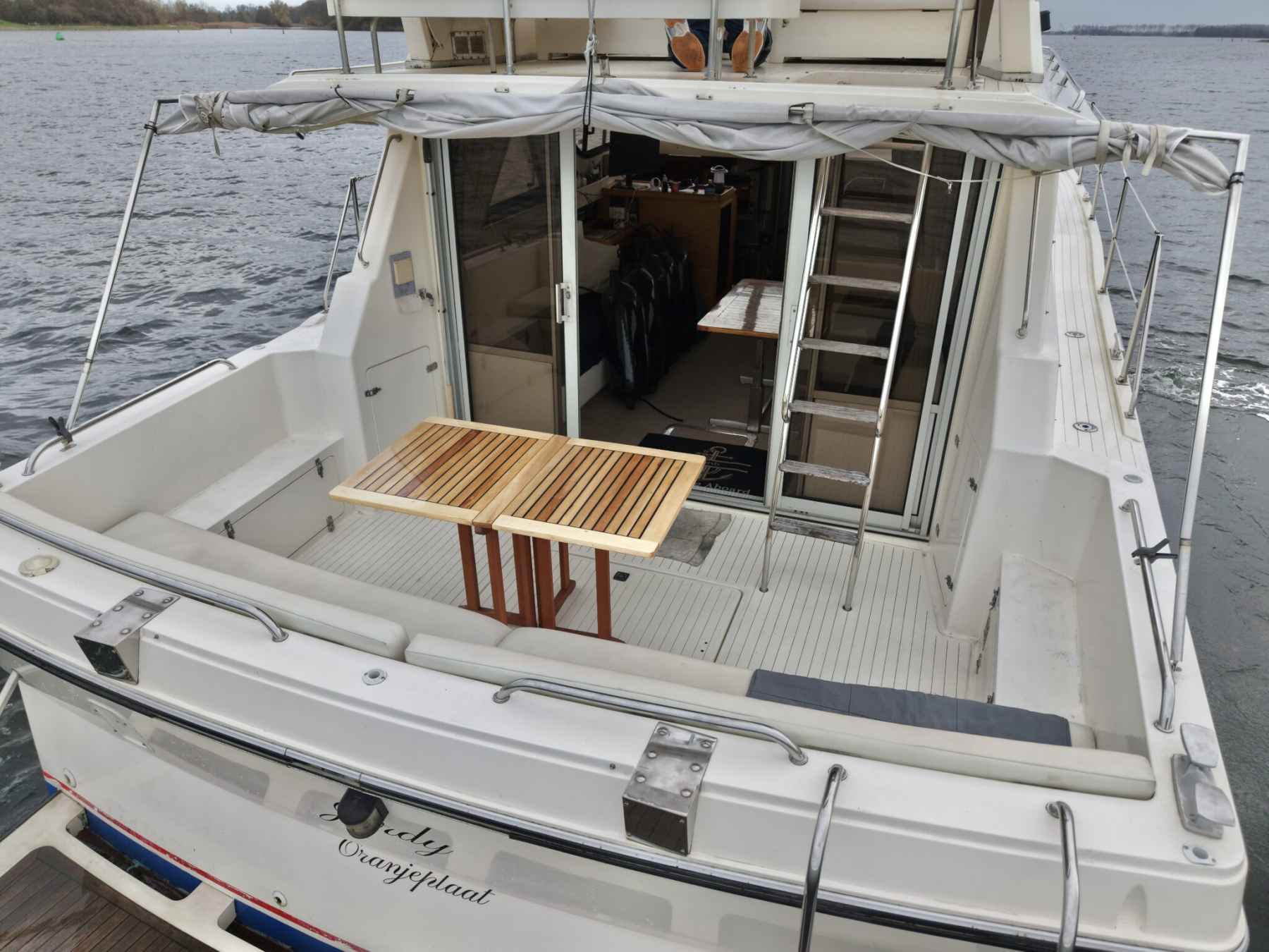 Motorboot Princess 415 FB
