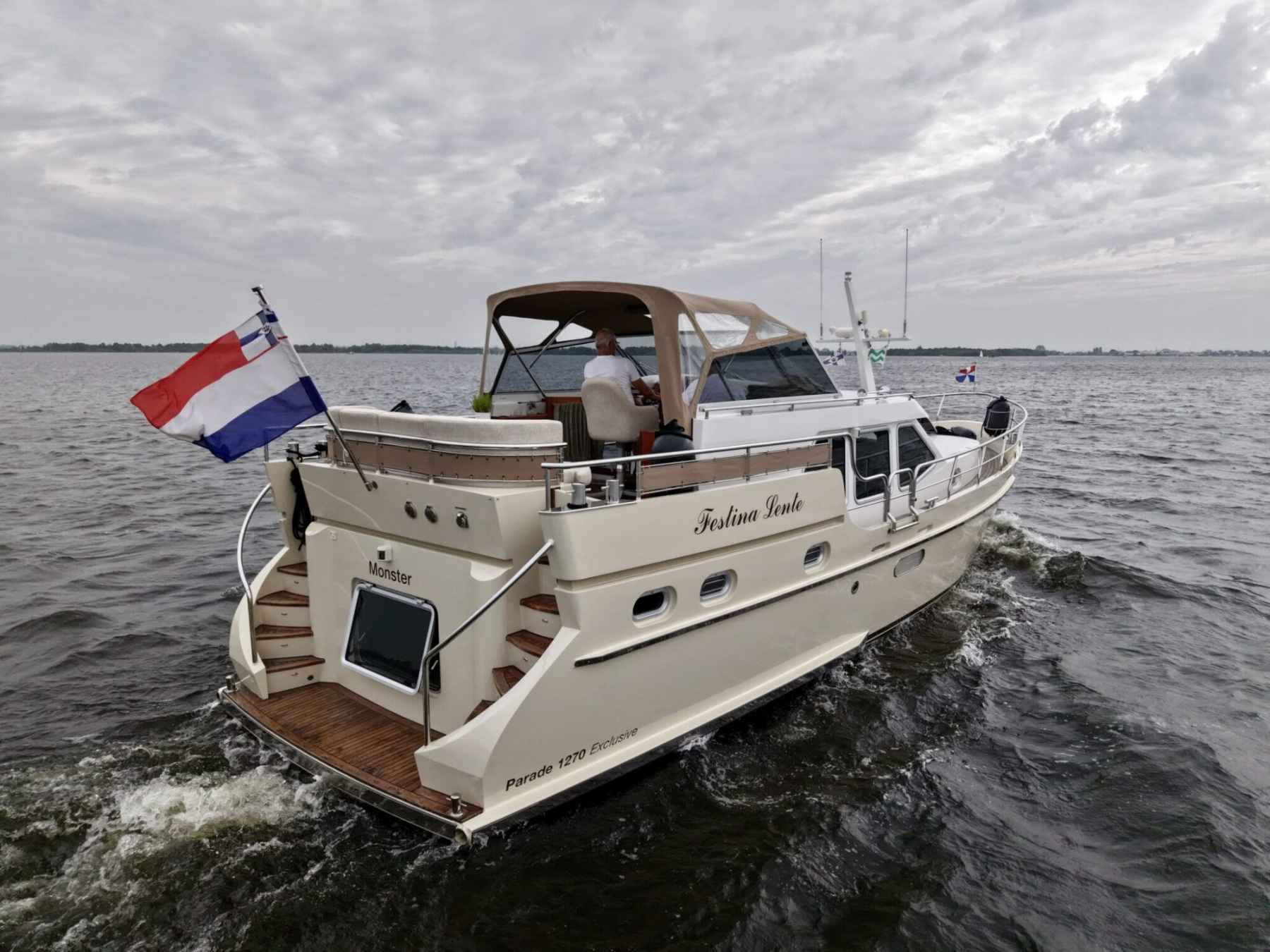 Motorboot Van Vossen Parade 12.70 AK Exclusive
