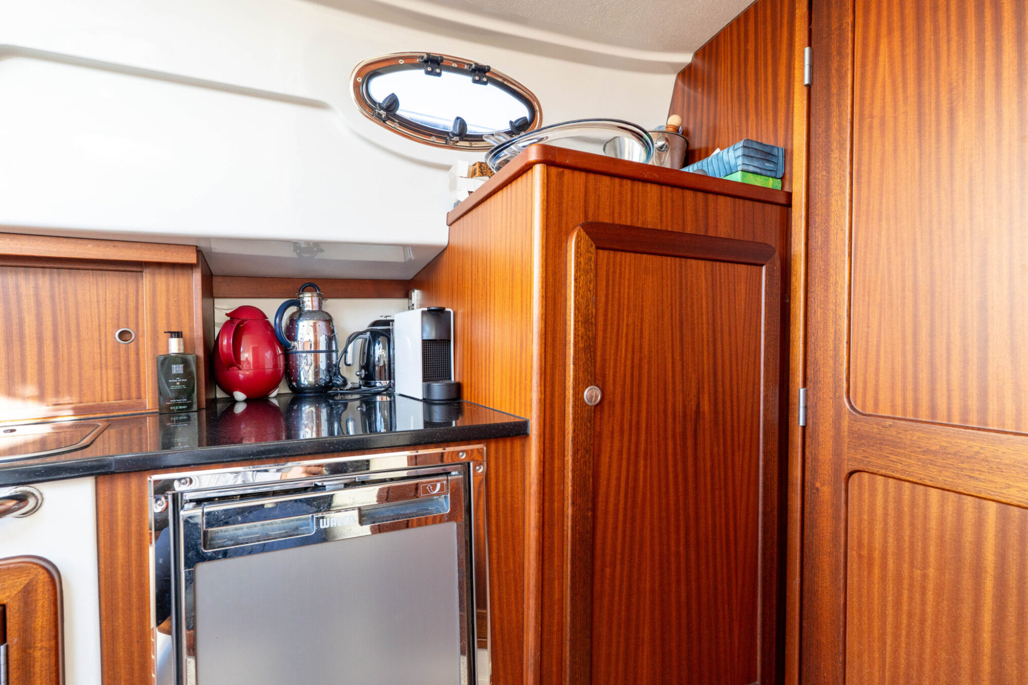 Motorboot Makma Caribbean 36