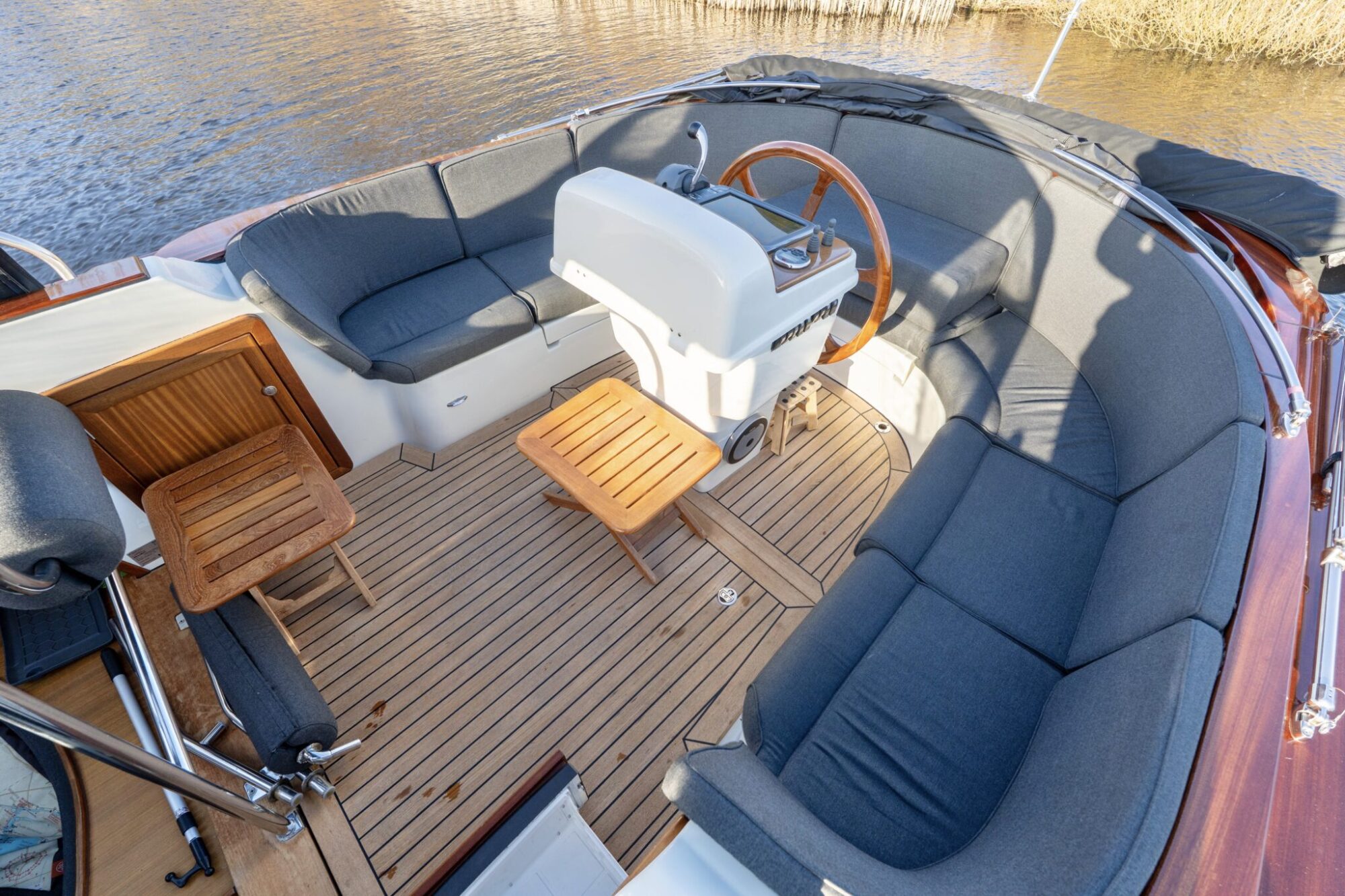 Motorboot Makma Caribbean 36