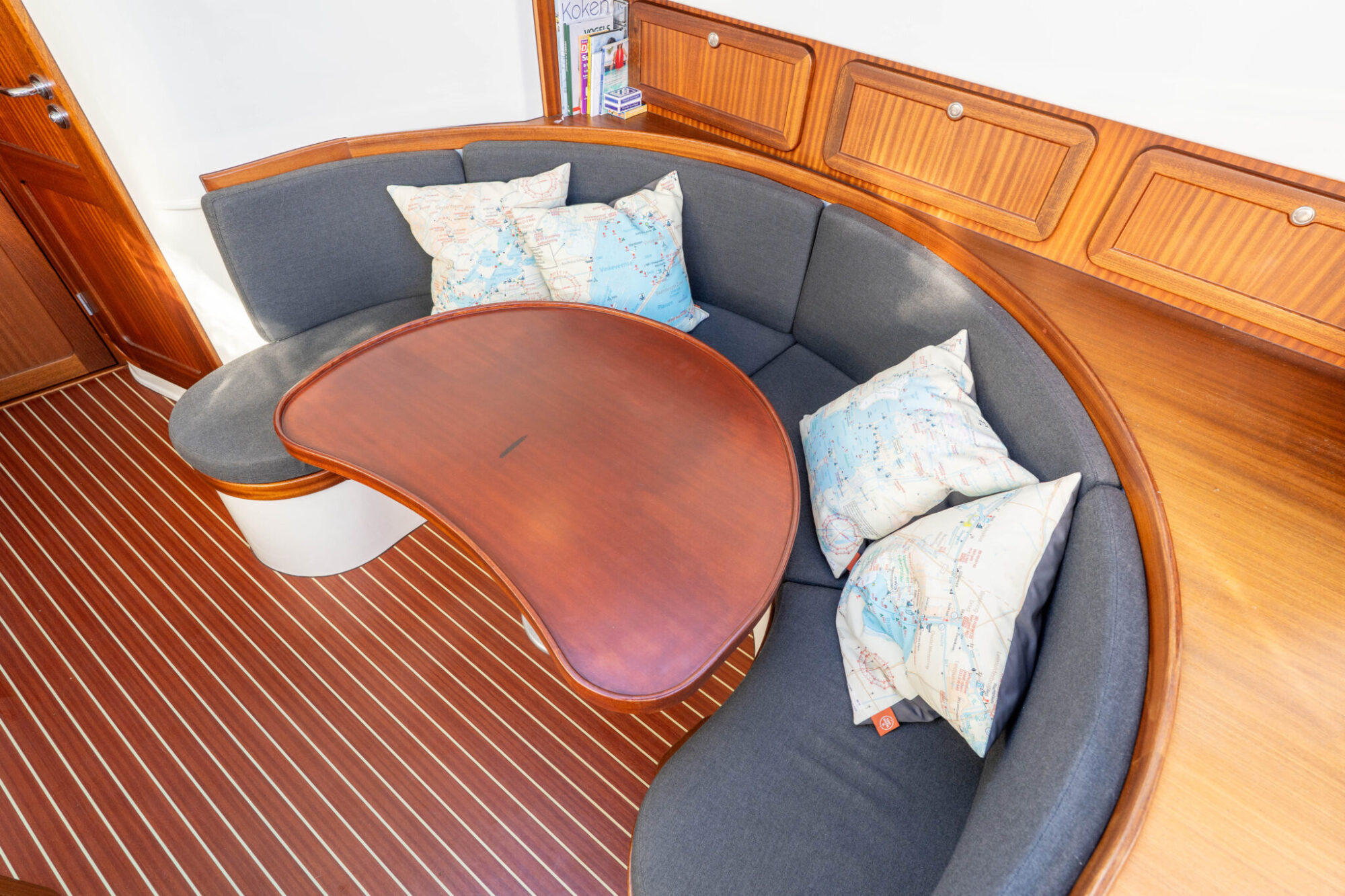 Motorboot Makma Caribbean 36