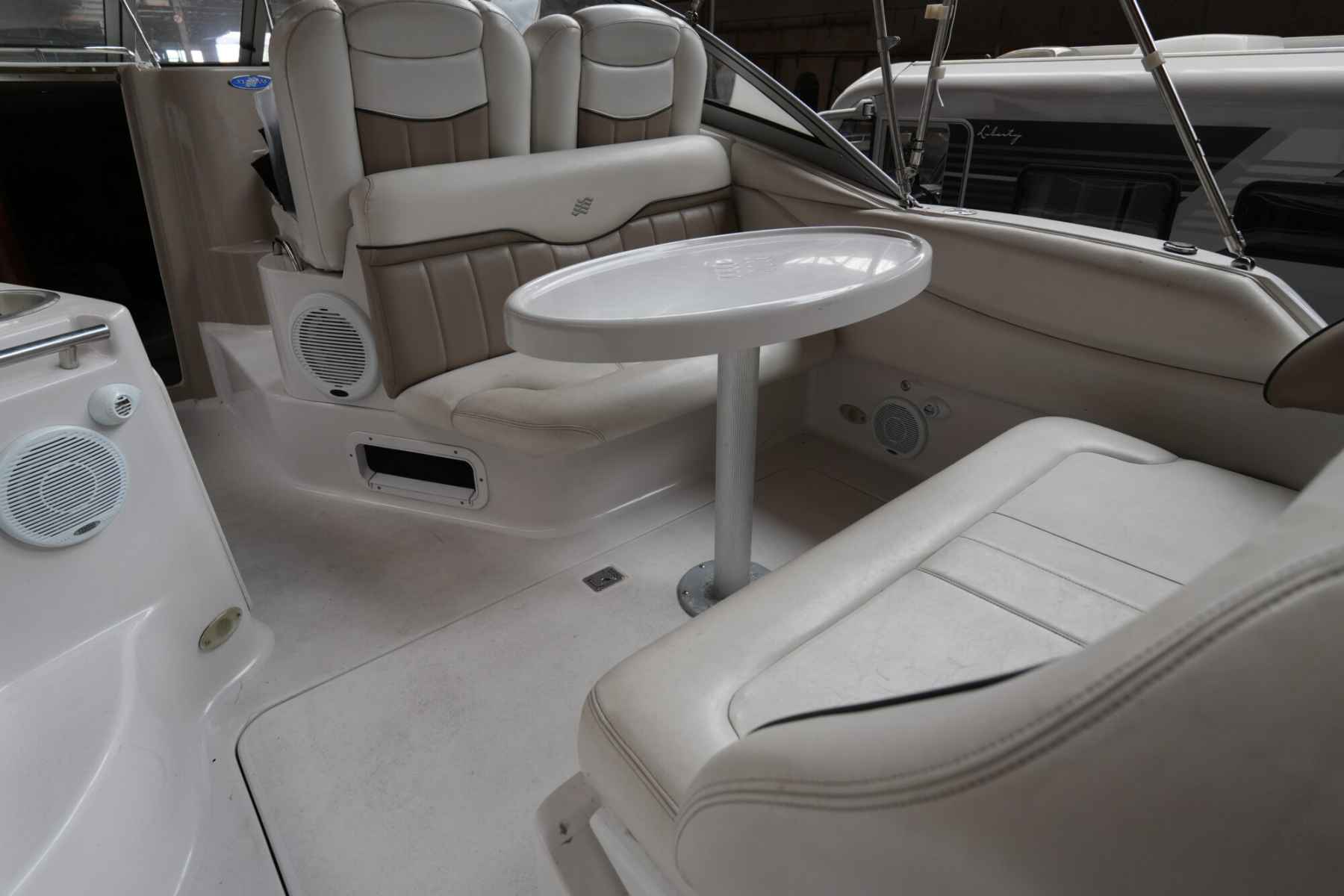 Motorboot Four Winns 258 Vista
