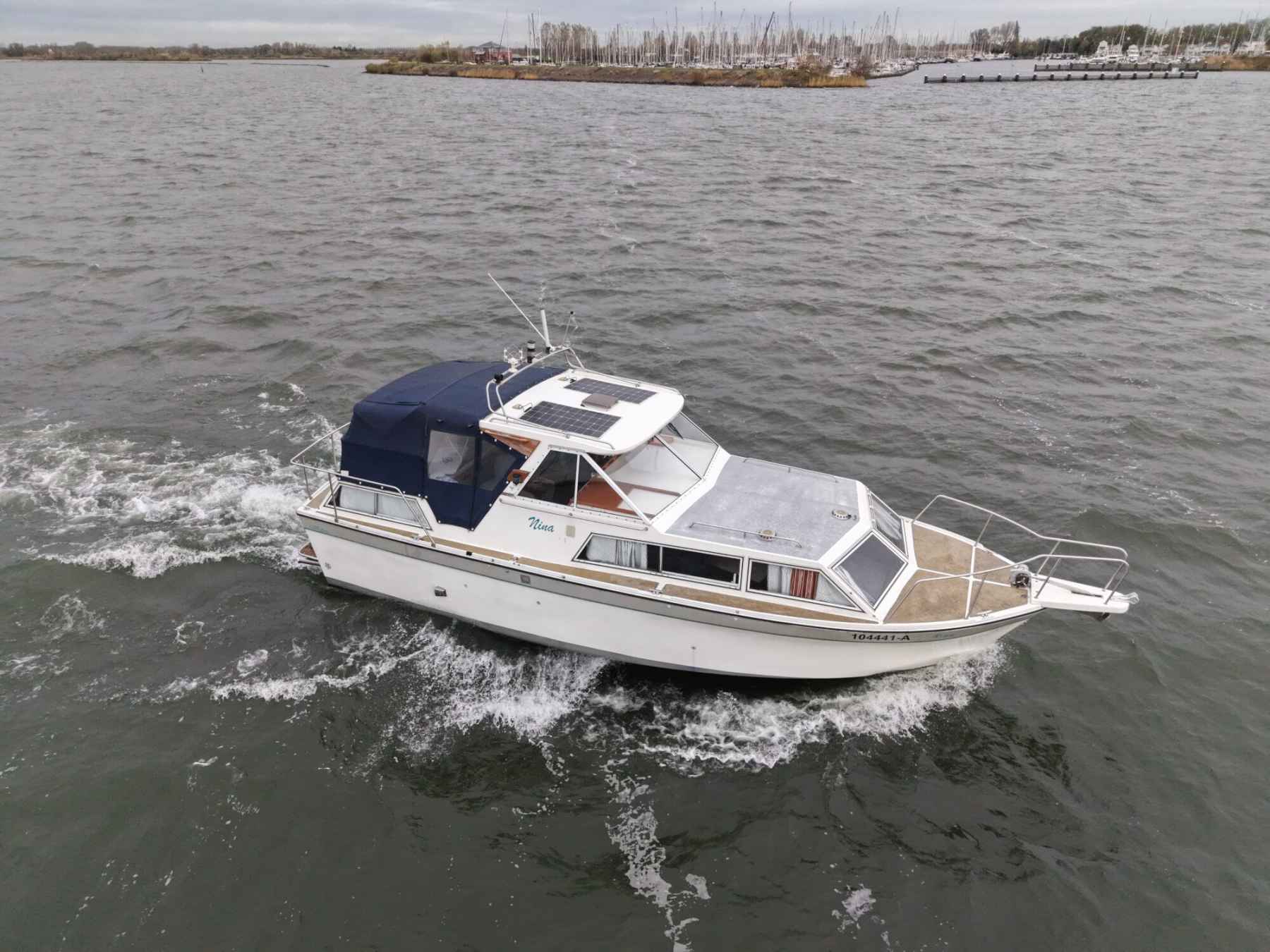 Motorboot Crestar 1000 OK/AK