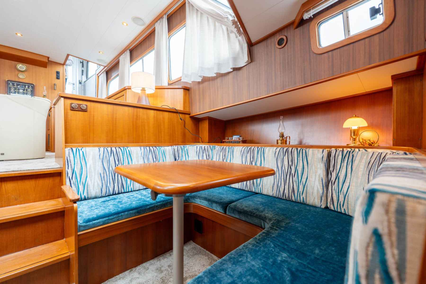 Motorboot Pieter Beeldsnijder Spiegelkotter 15.00 VS