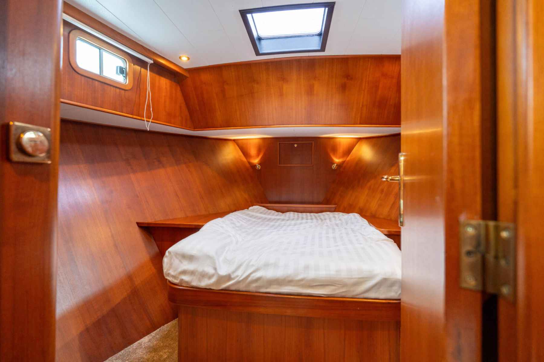 Motorboot Pieter Beeldsnijder Spiegelkotter 15.00 VS