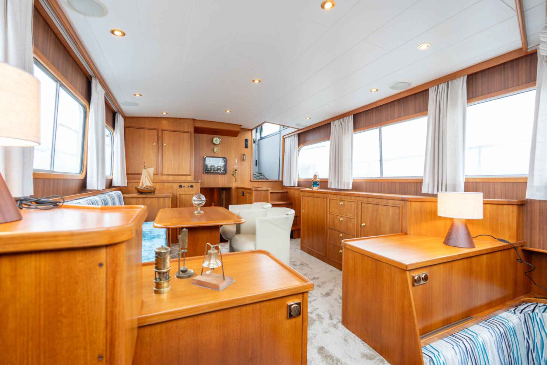 Motorboot Pieter Beeldsnijder Spiegelkotter 15.00 VS