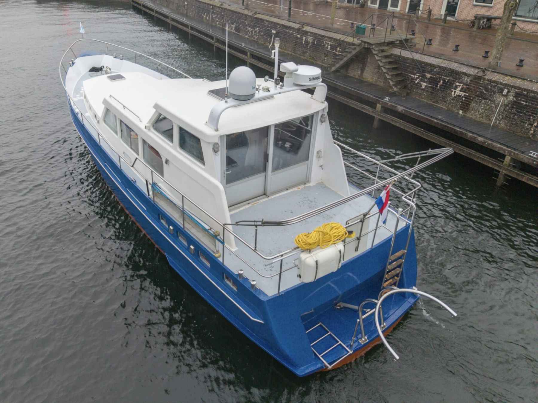 Motorboot Pieter Beeldsnijder Spiegelkotter 15.00 VS