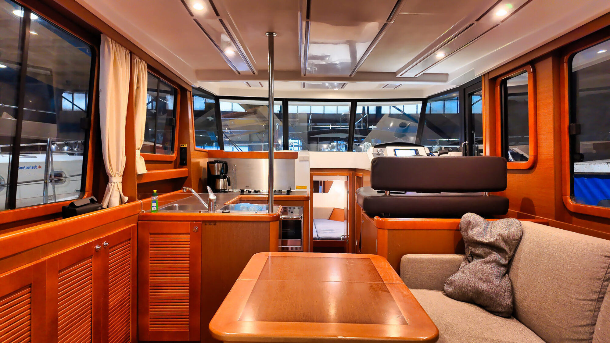 Motorboot Beneteau Swift Trawler 34 Flybridge