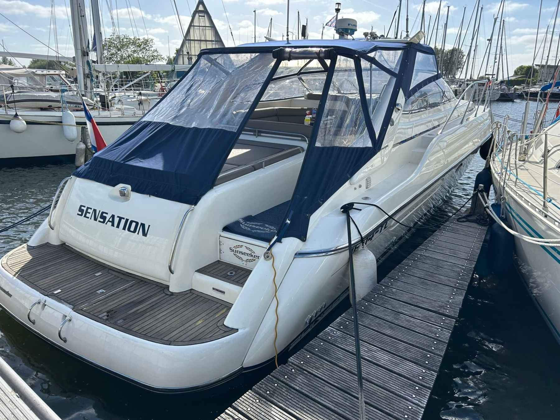 Motorboot Sunseeker Camarque 47 Cabrio