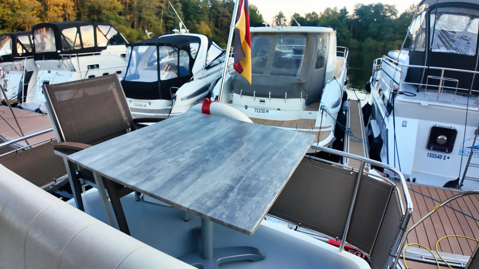 Motorboot Aventura 34 AK Cabrio
