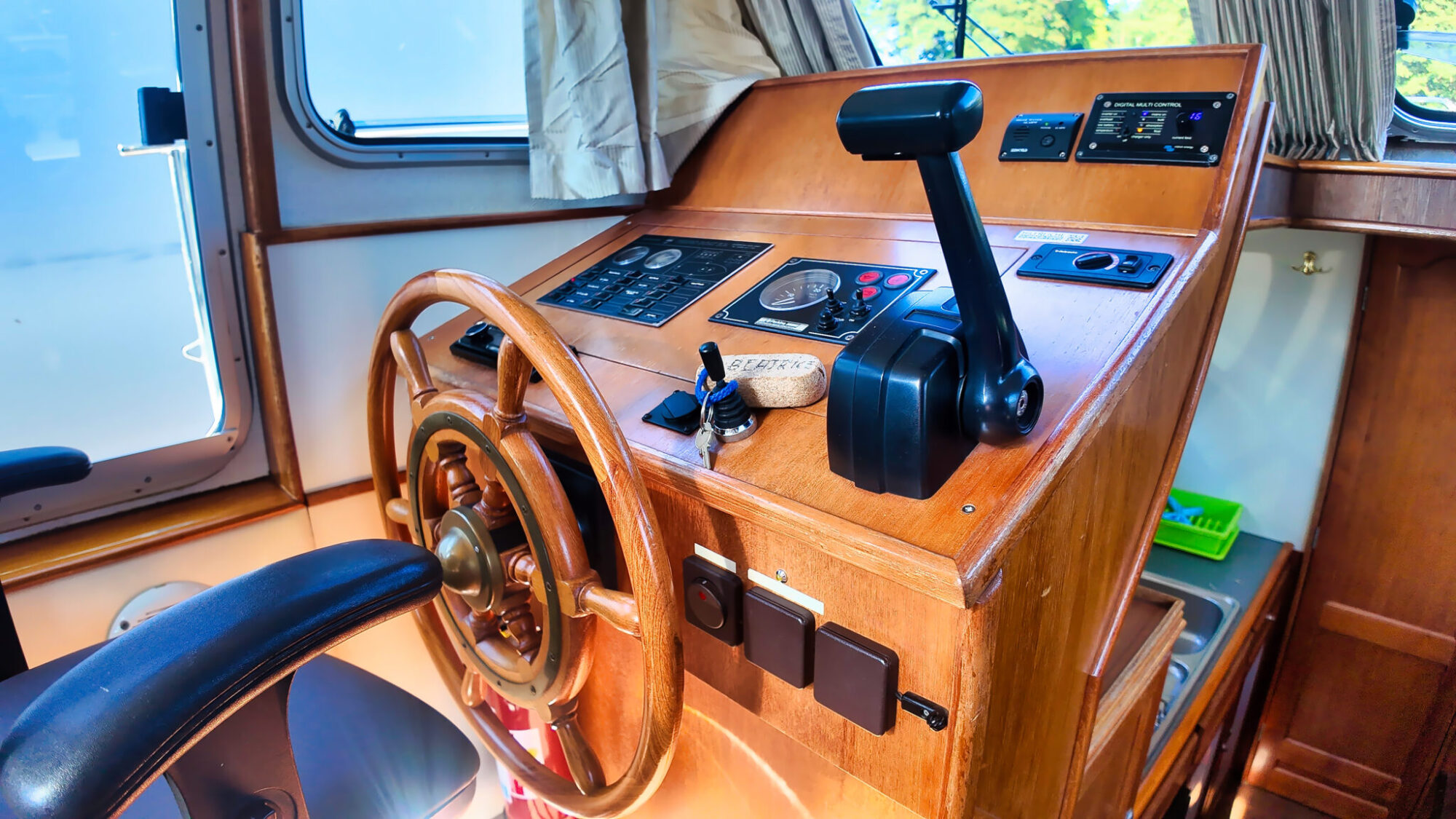 Motorboot Pedro Skiron 35 AK Cabrio